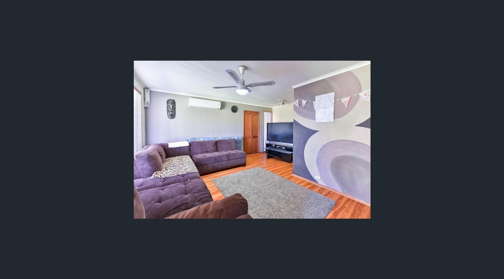 8 Newbury Place, Eagle Vale, NSW 2558