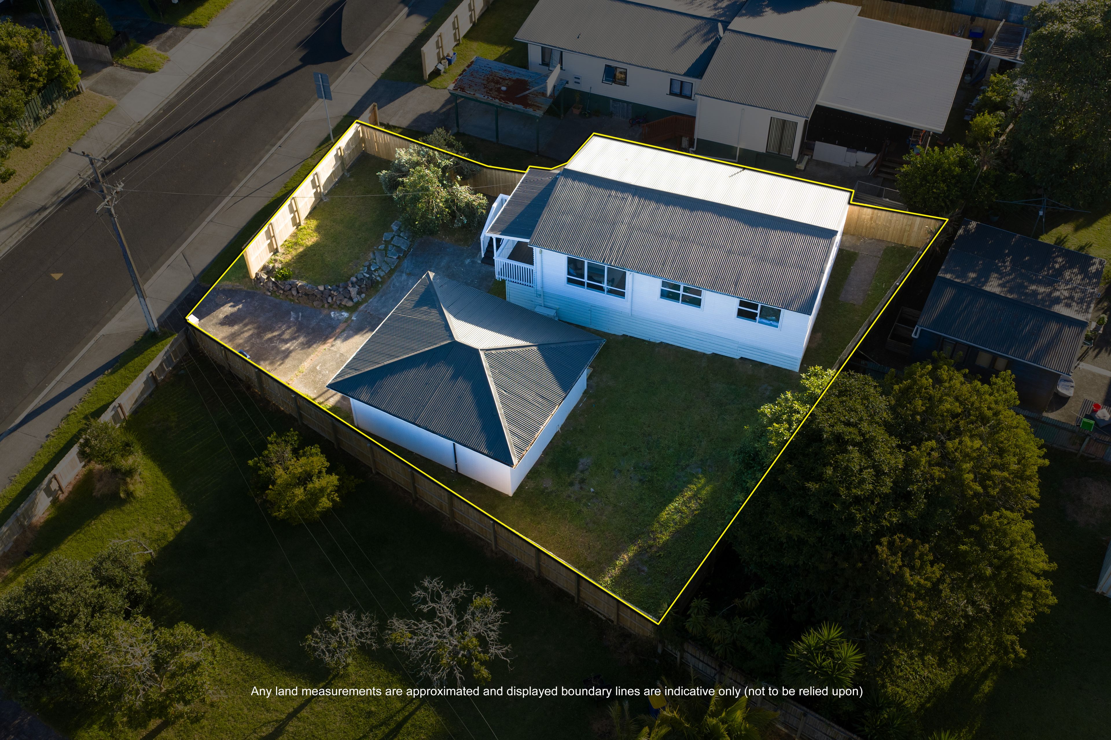 1/2 Enderby Drive, Te Atatu Peninsula, Waitakere City