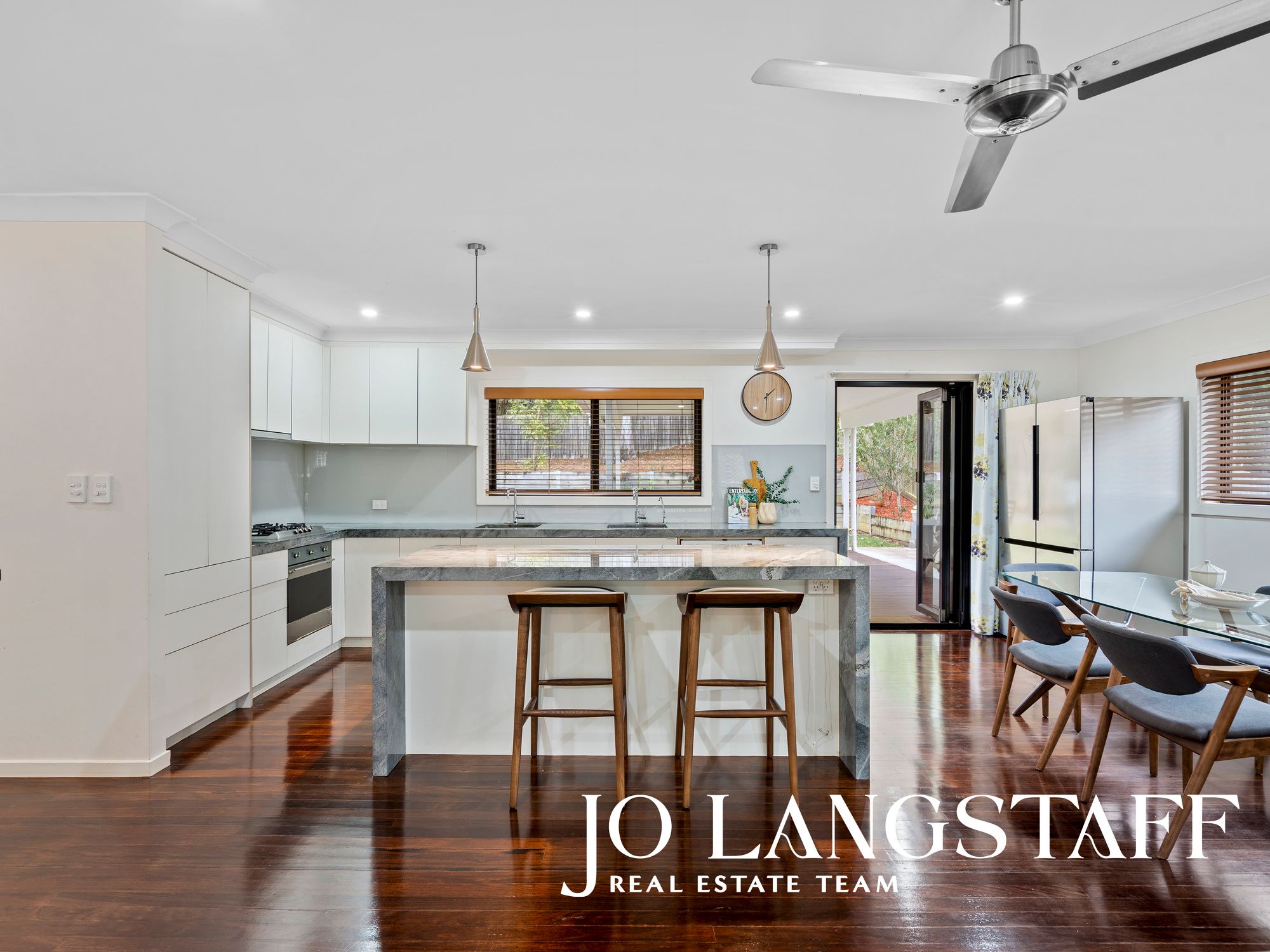 29 Fallbrook Street — photo 5 of 28