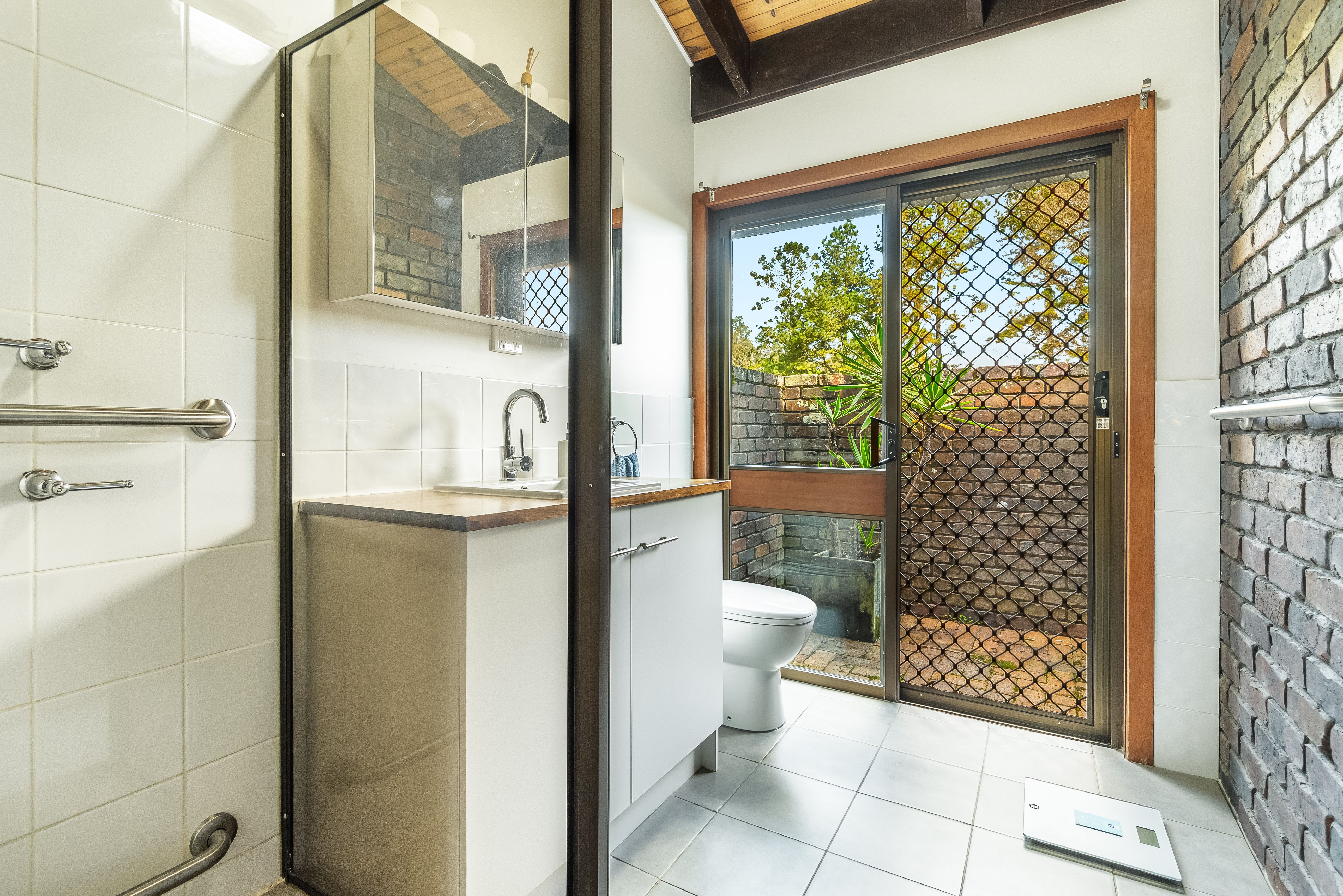 1122 Nimbin Road — photo 15 of 25