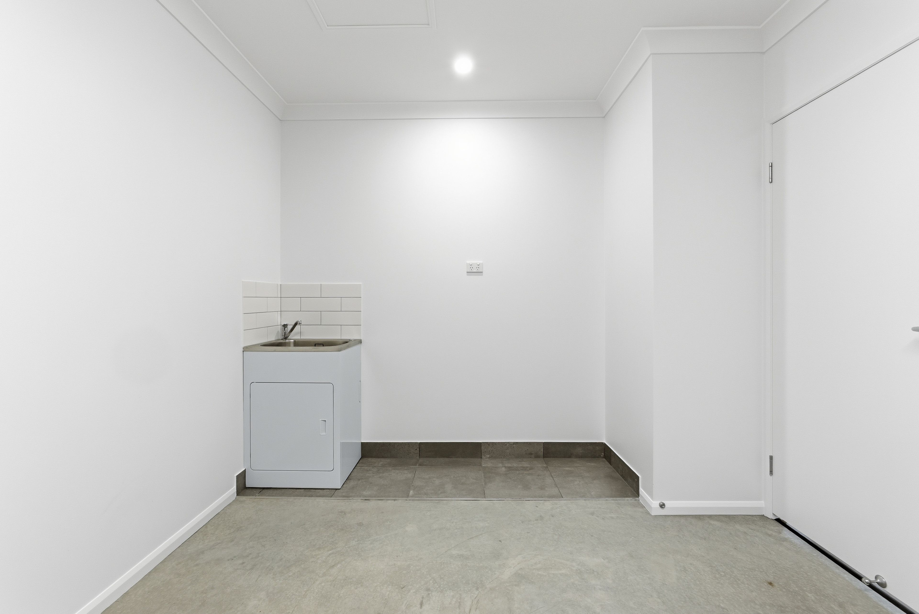 13B Keppel Avenue — photo 19 of 22