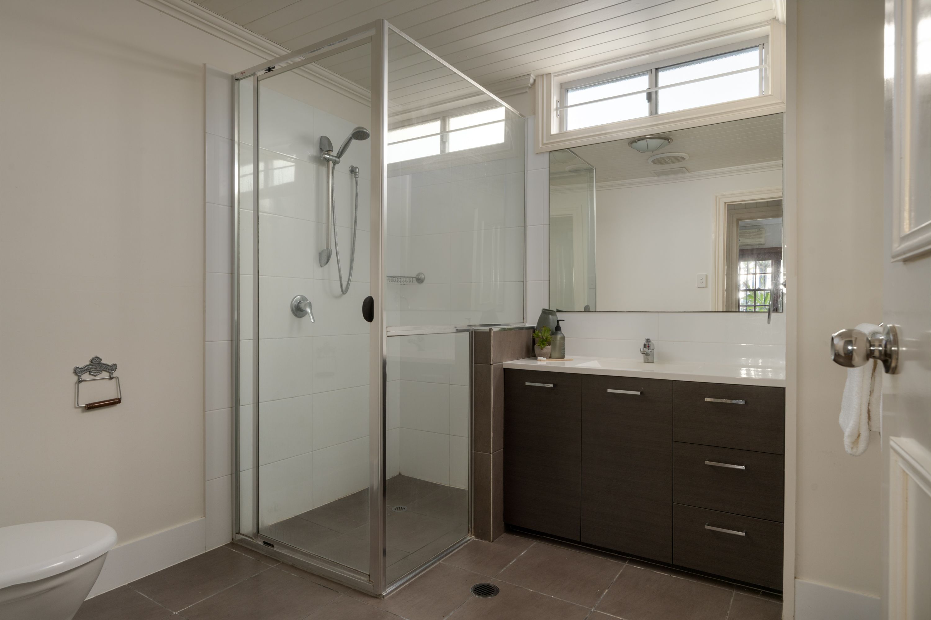 49 Lintern Street — photo 10 of 12
