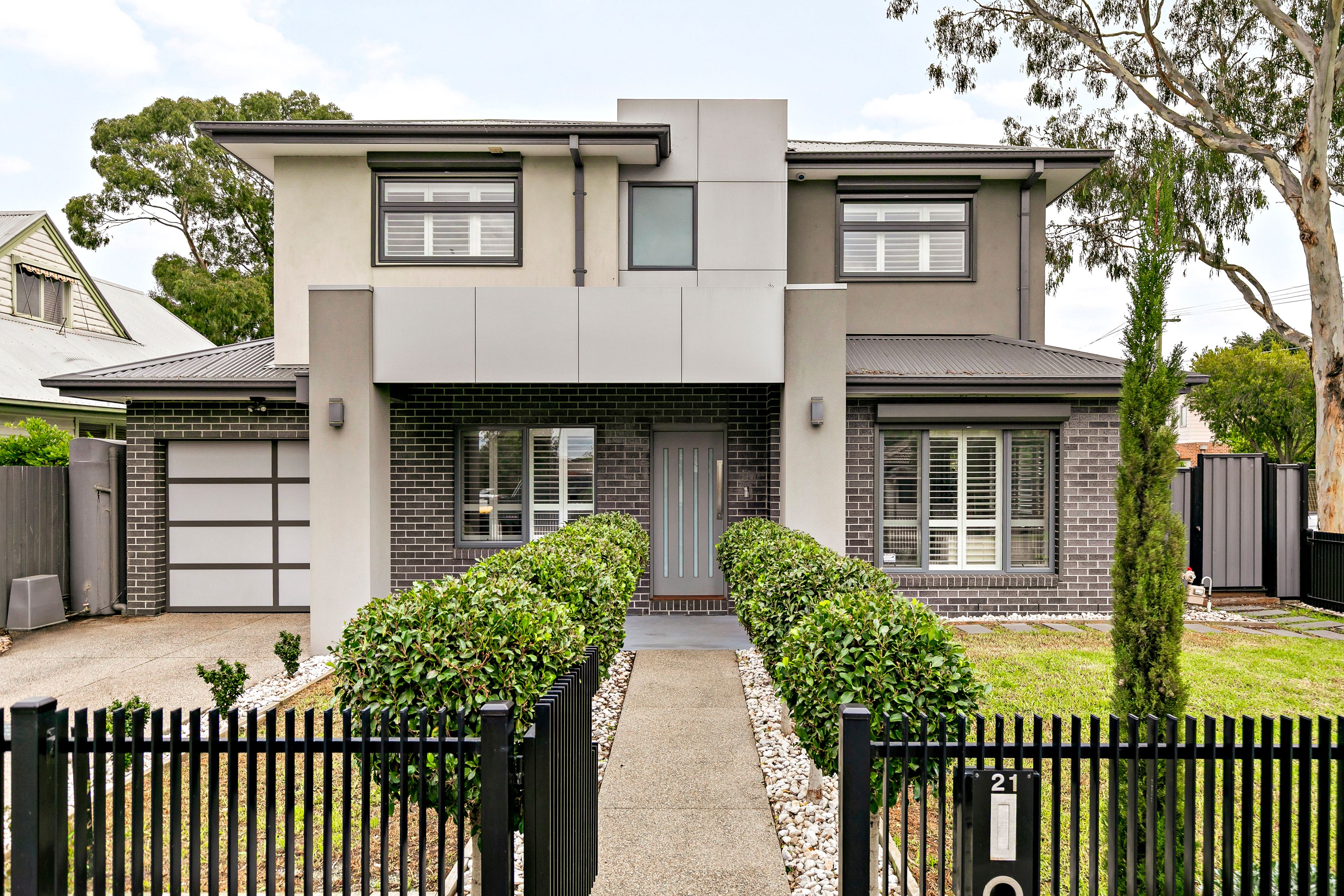21 Quick Street, Pascoe Vale VIC 3044