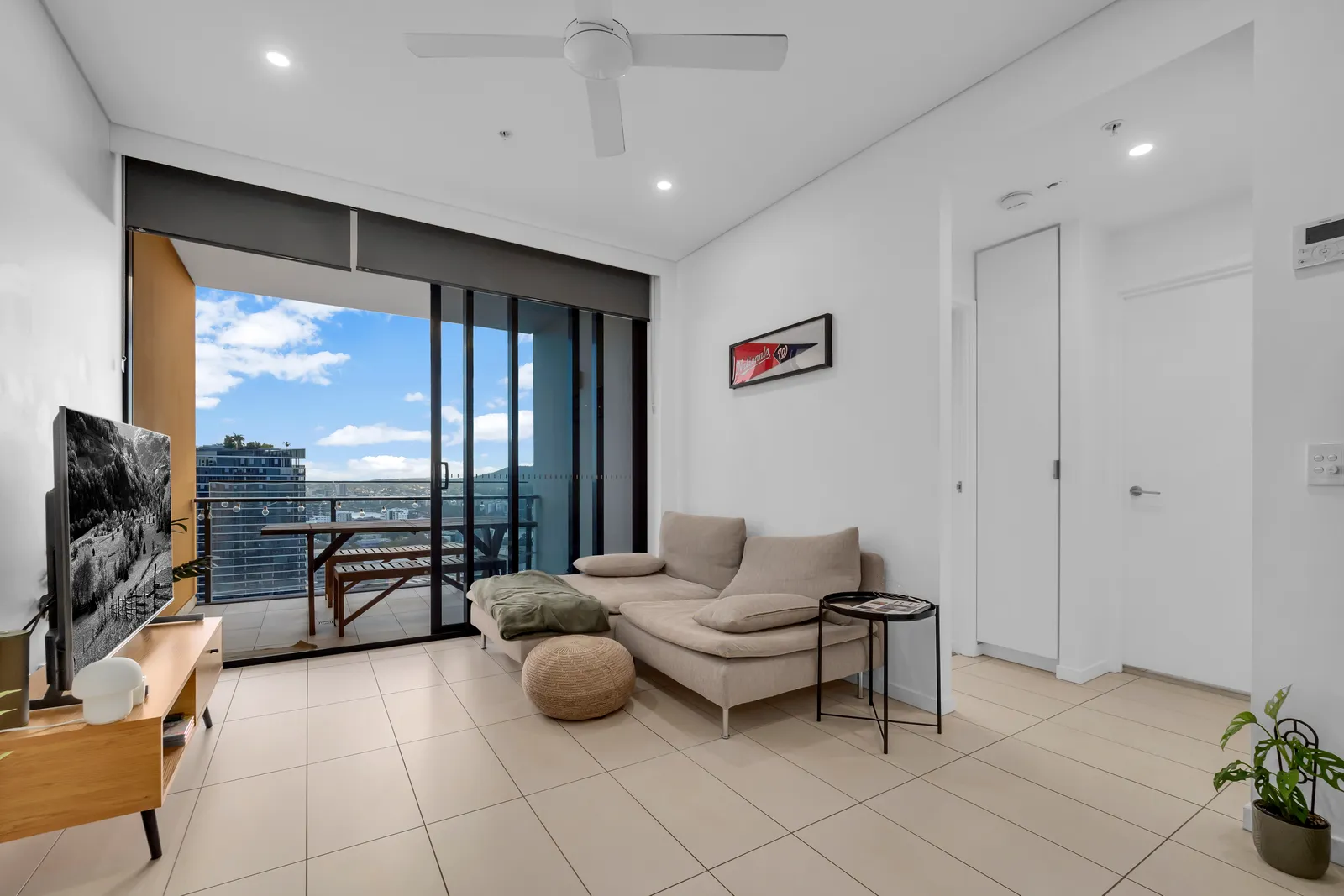 2712/19 Hope Street, South Brisbane