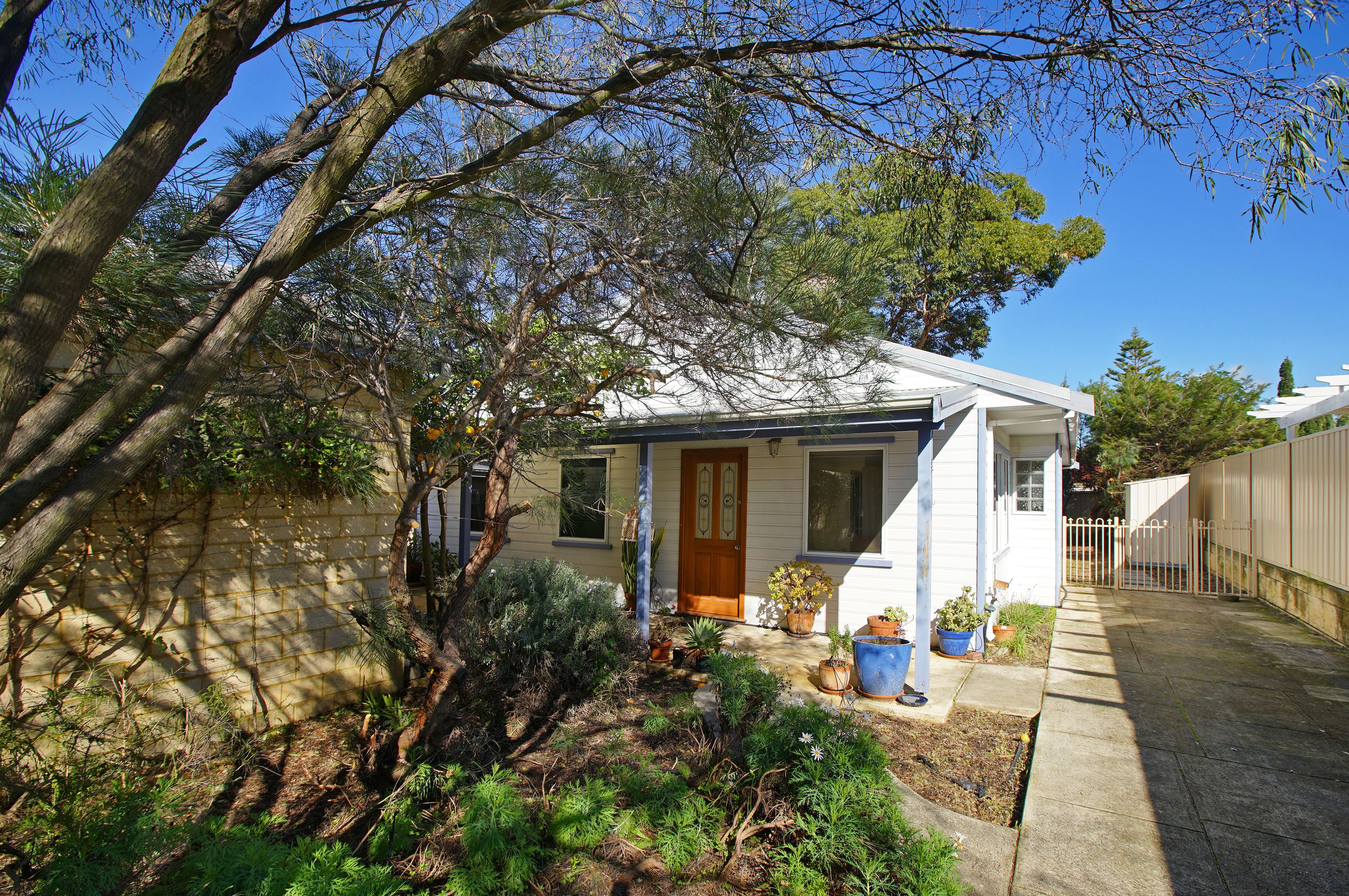 11a Batten Street,, Coolbellup, WA 6163