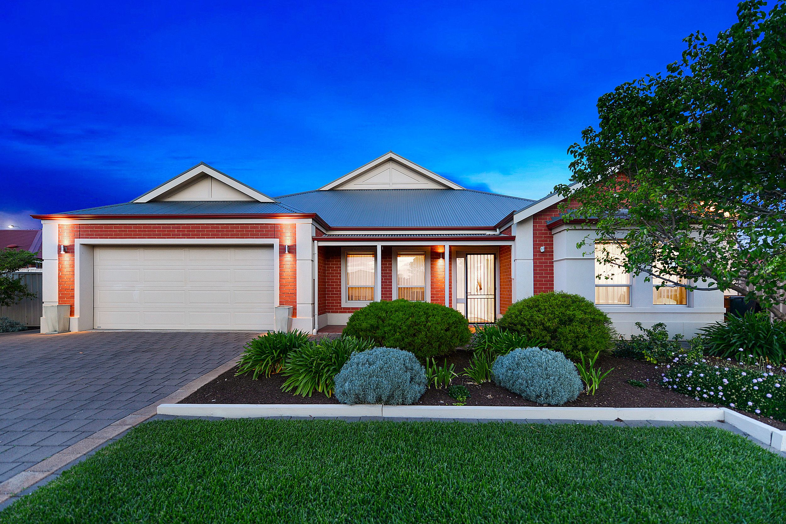 46 Kent Avenue, Clearview SA 5085