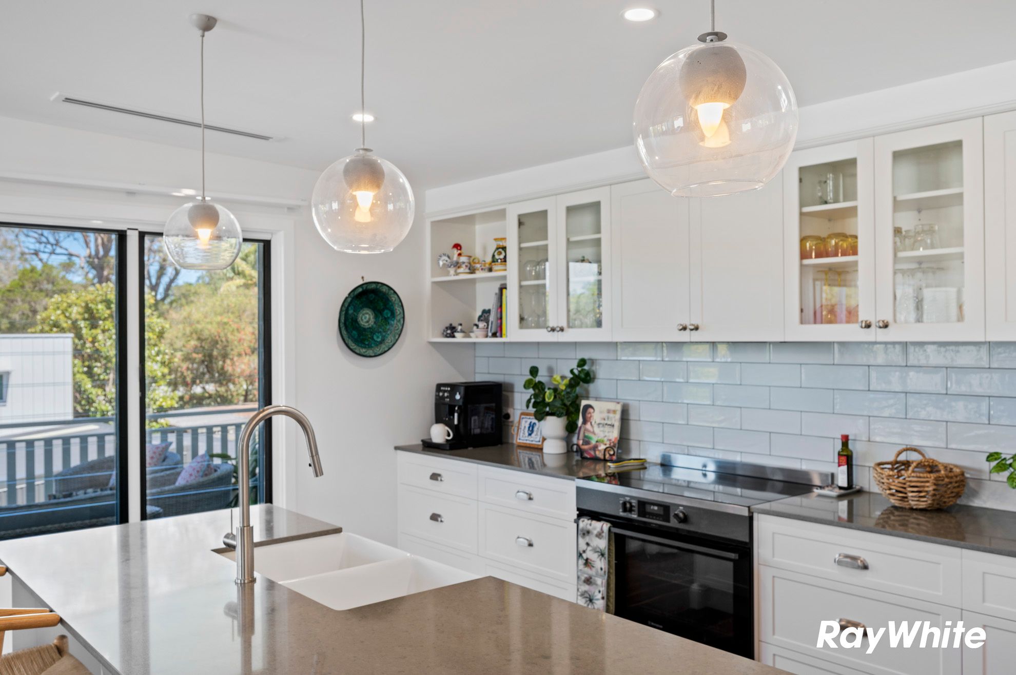 16 Clarke Street — photo 3 of 30