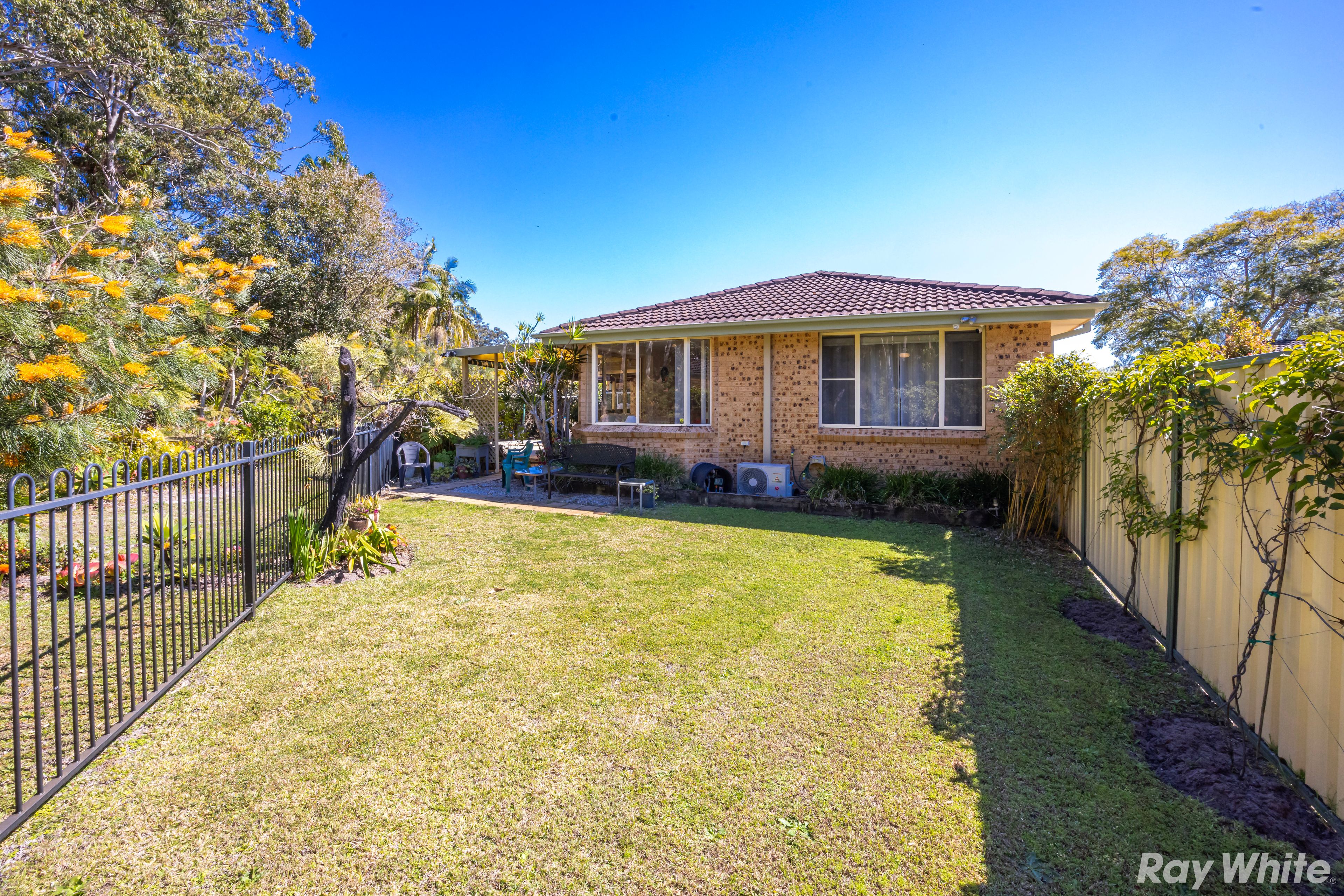 18 Wright Close — photo 11 of 12