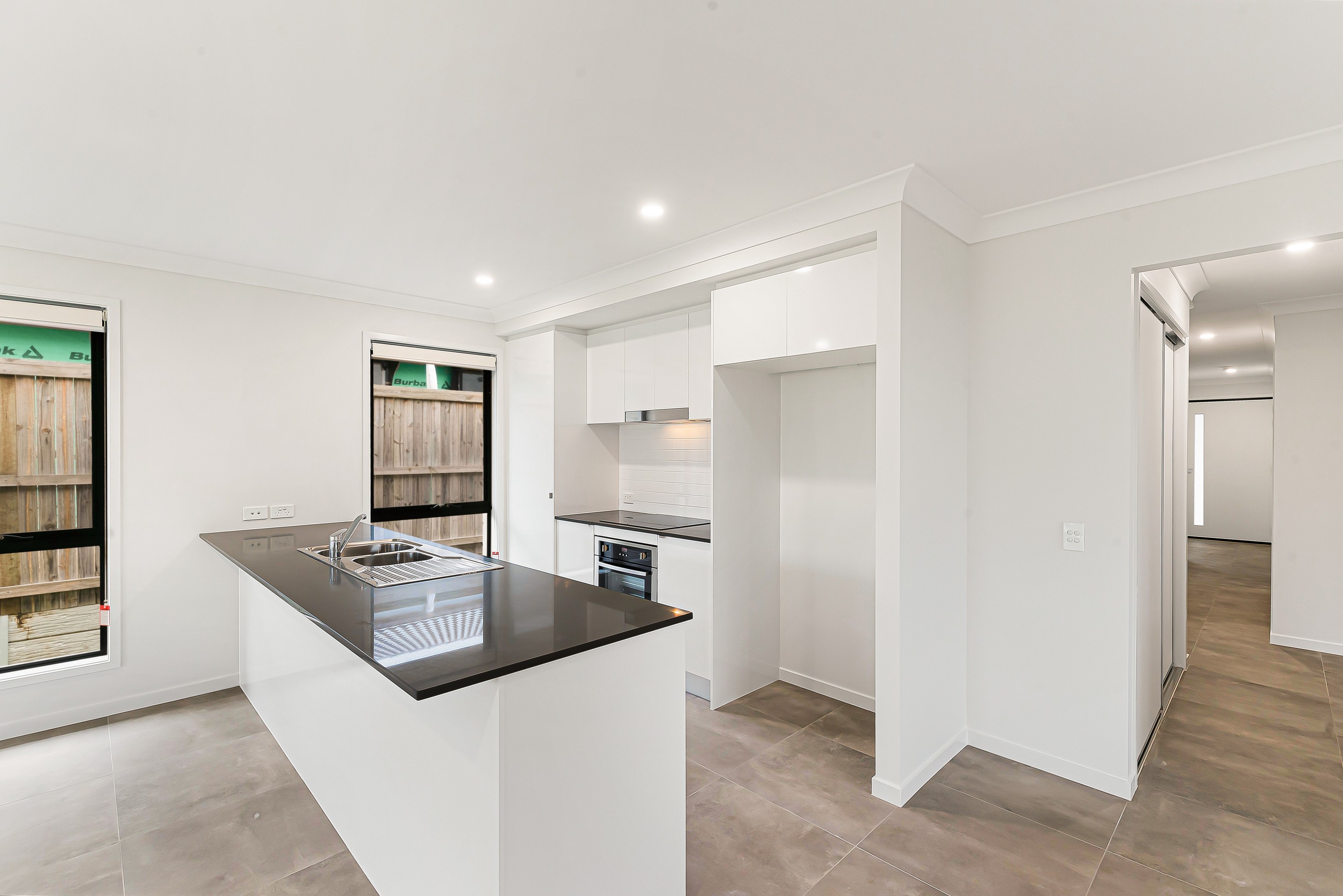 25 Yellowstone Circuit, Yarrabilba, QLD 4207