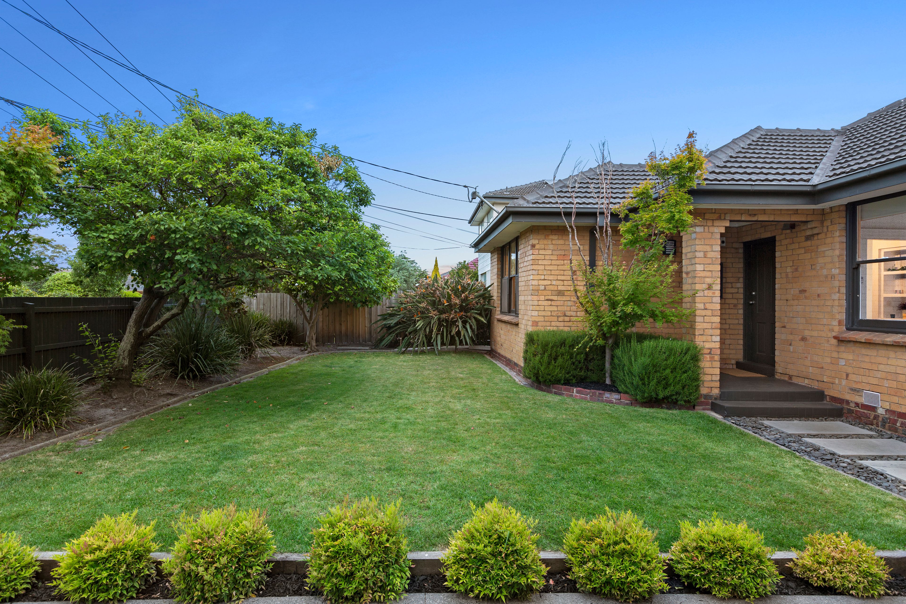 4 Warren Road, Cheltenham, VIC 3192