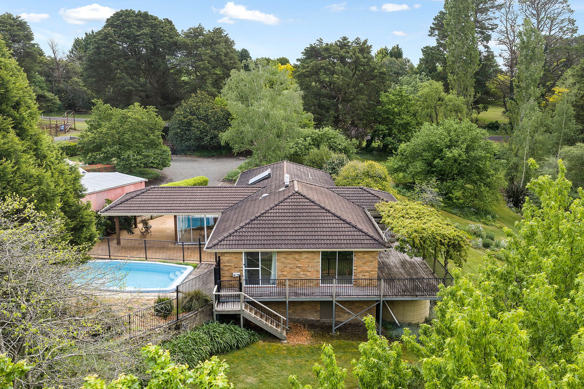 69 Bulwer Road — photo 12 of 18