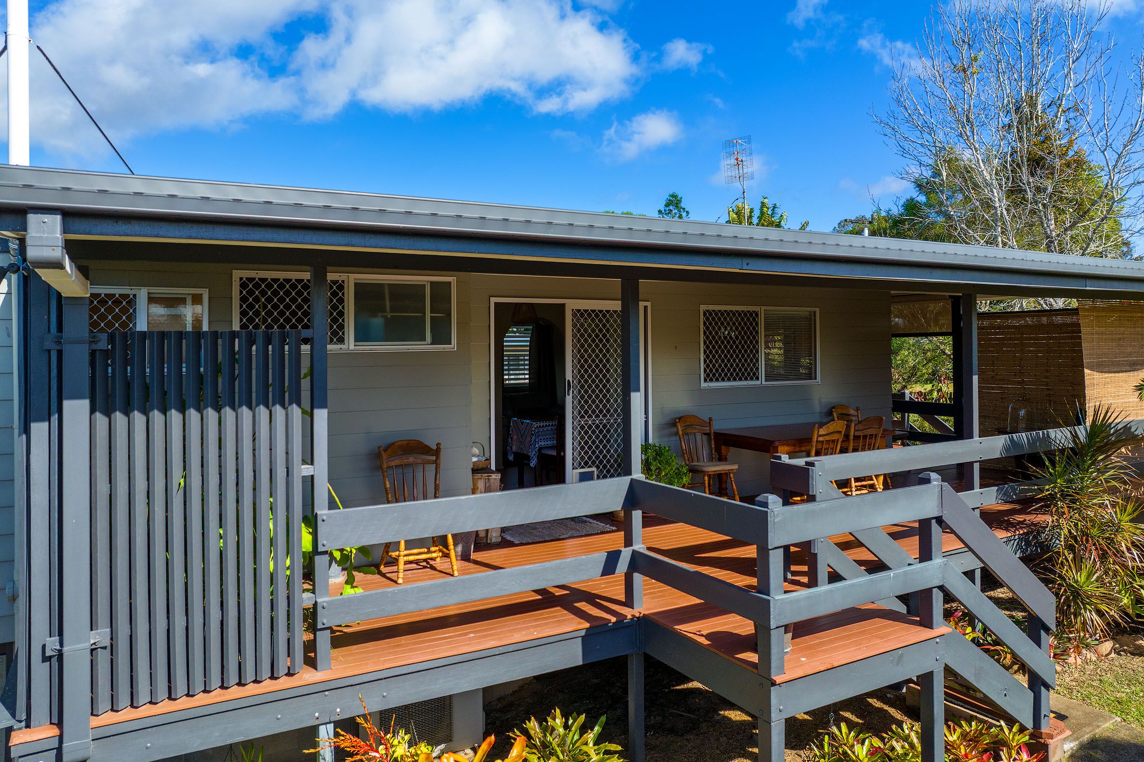 6 Cedar Court — photo 4 of 17