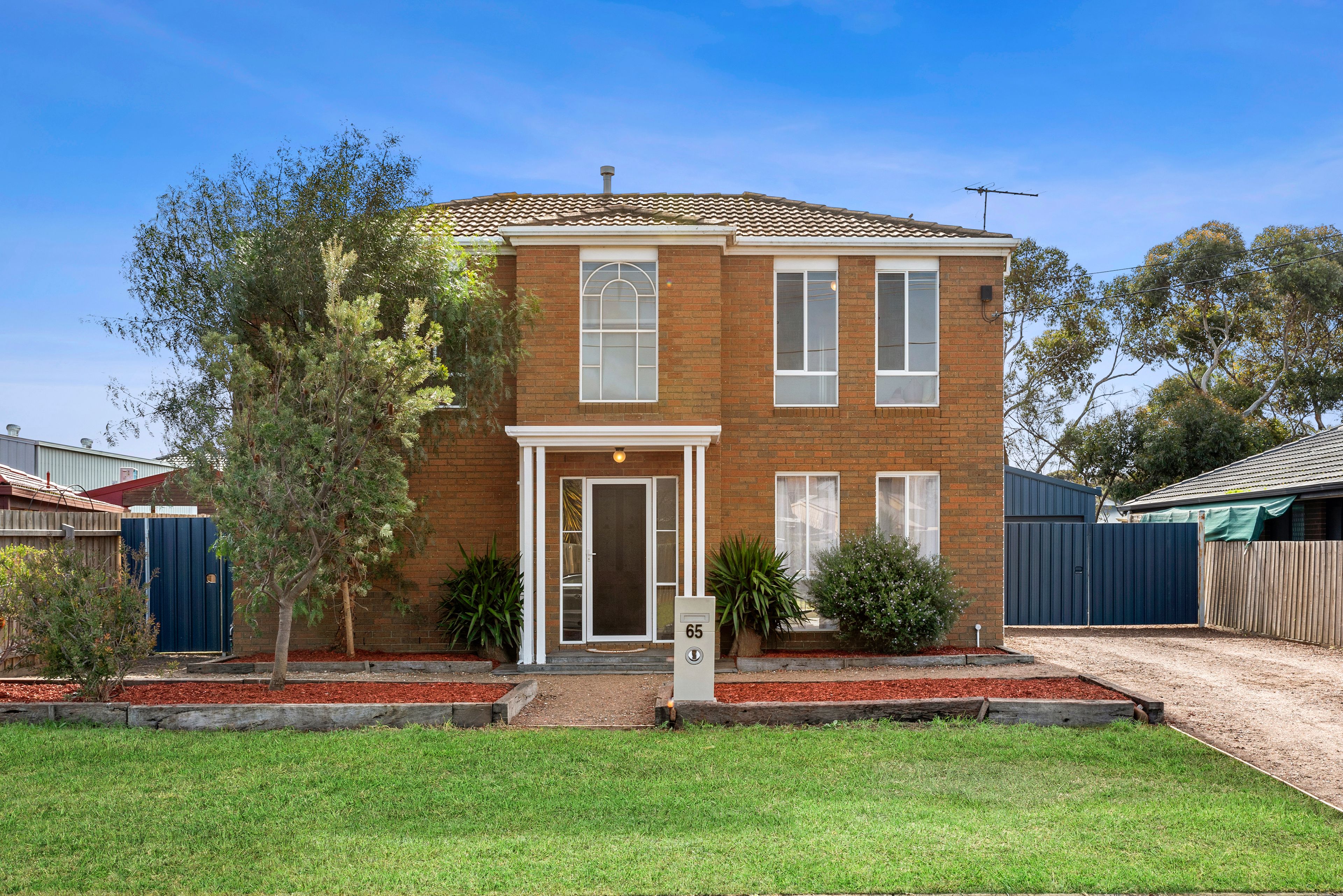65 Cameron Crescent, Lara VIC 3212