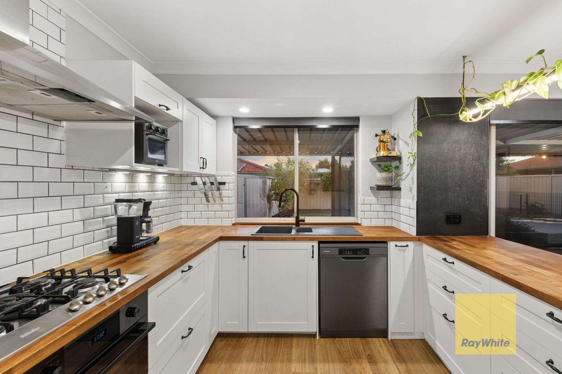 8 Waterhall Road, South Guildford, WA 6055