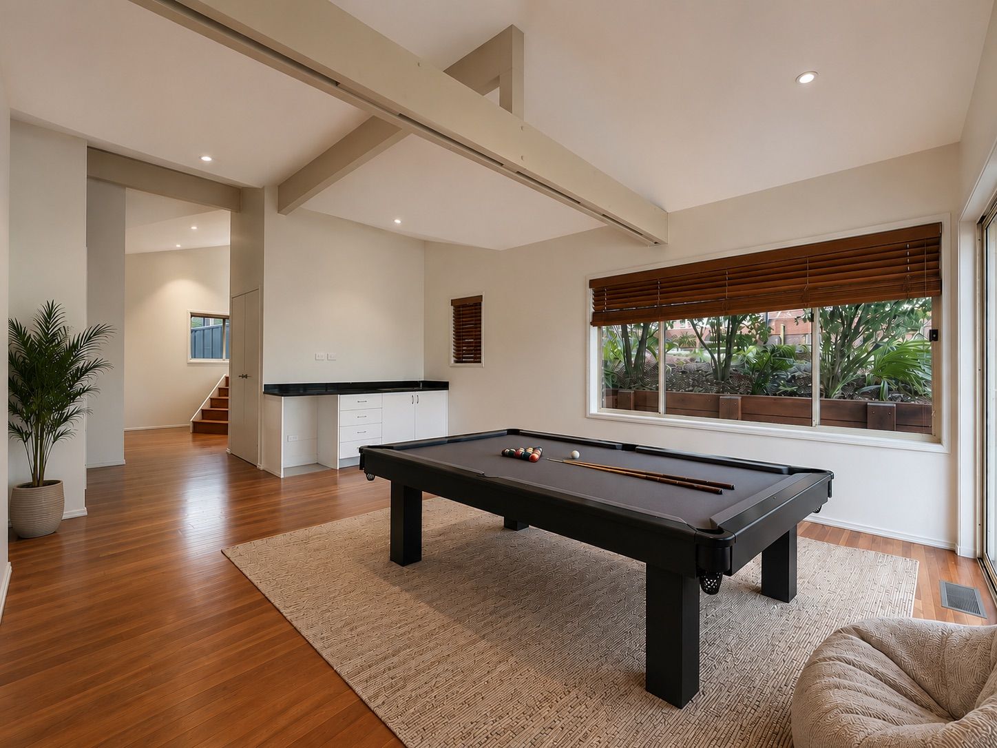 84 Beaumaris Drive — photo 17 of 19