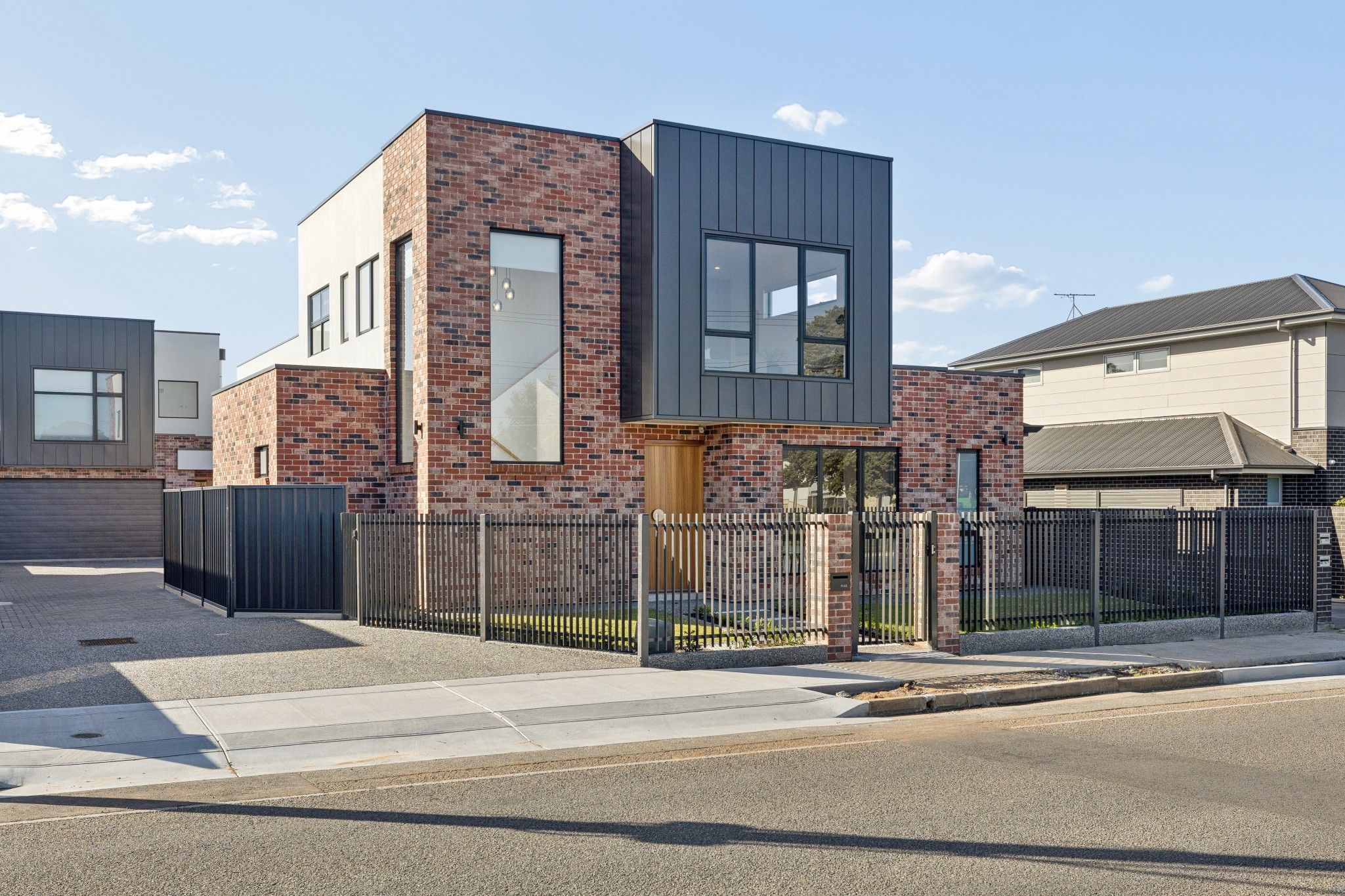 439 Grange Road — photo 3 of 27