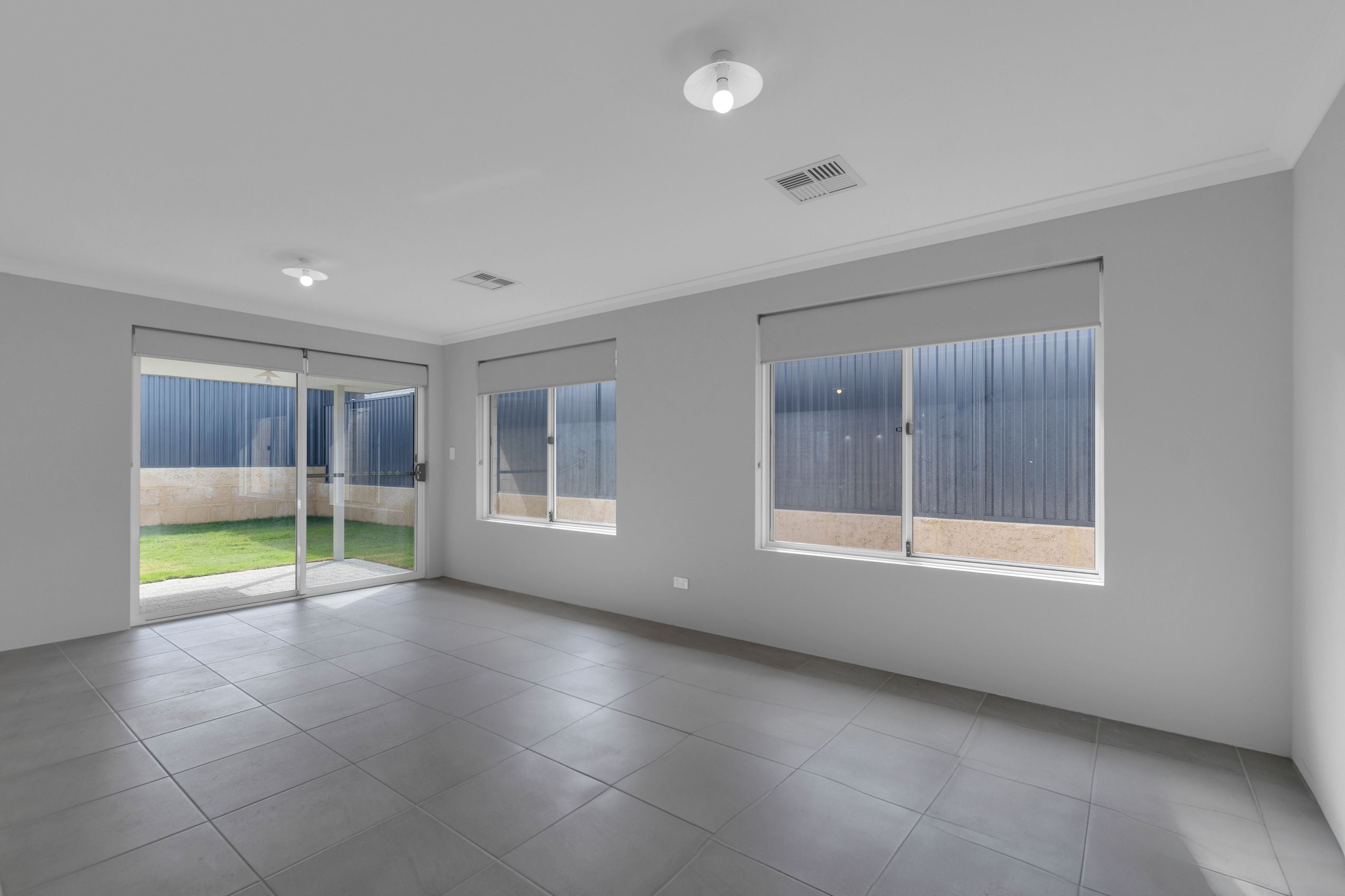 19 Olgiata Road, Meadow Springs, WA 6210