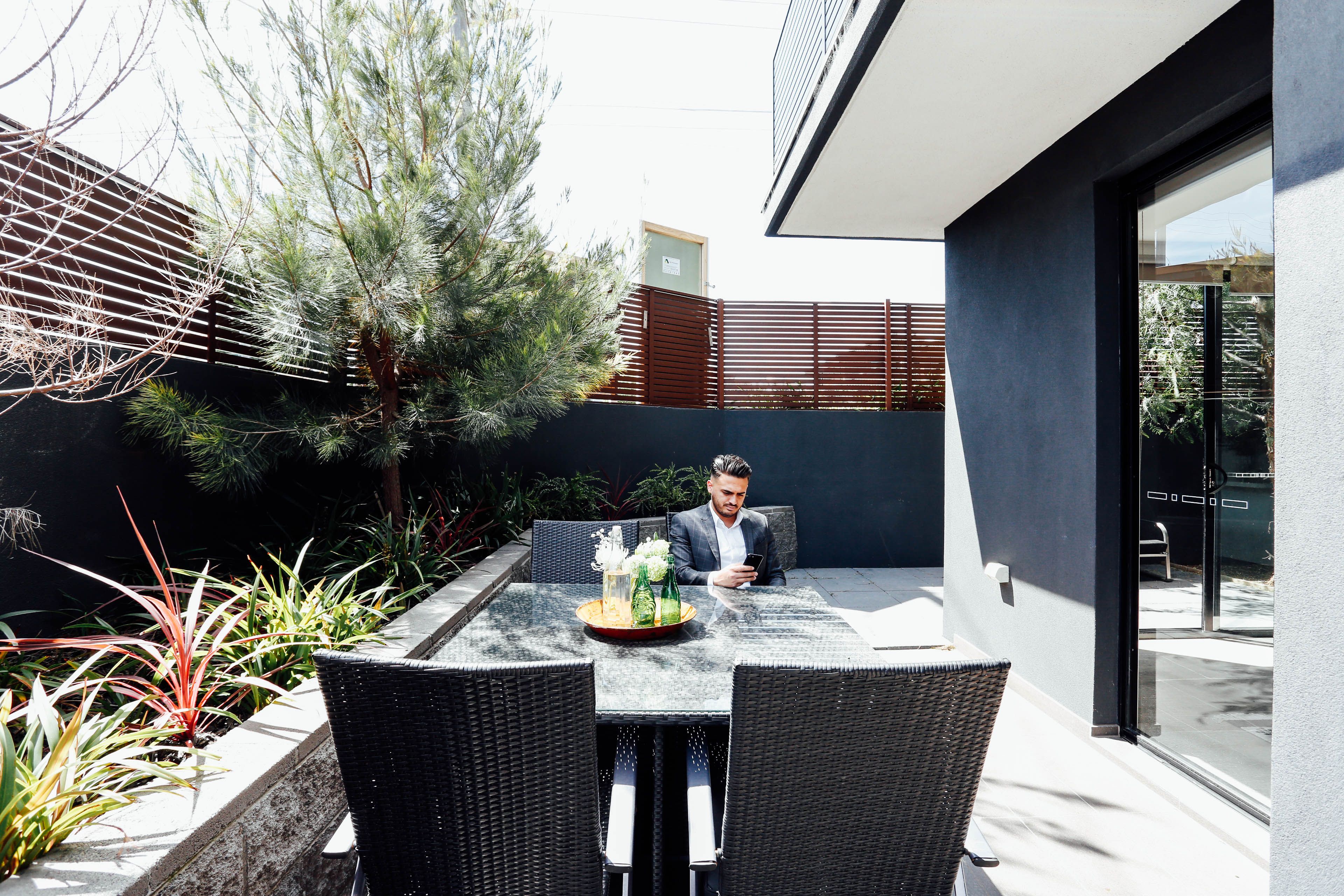 1/82 Hopetoun Avenue, Brunswick West, VIC 3055