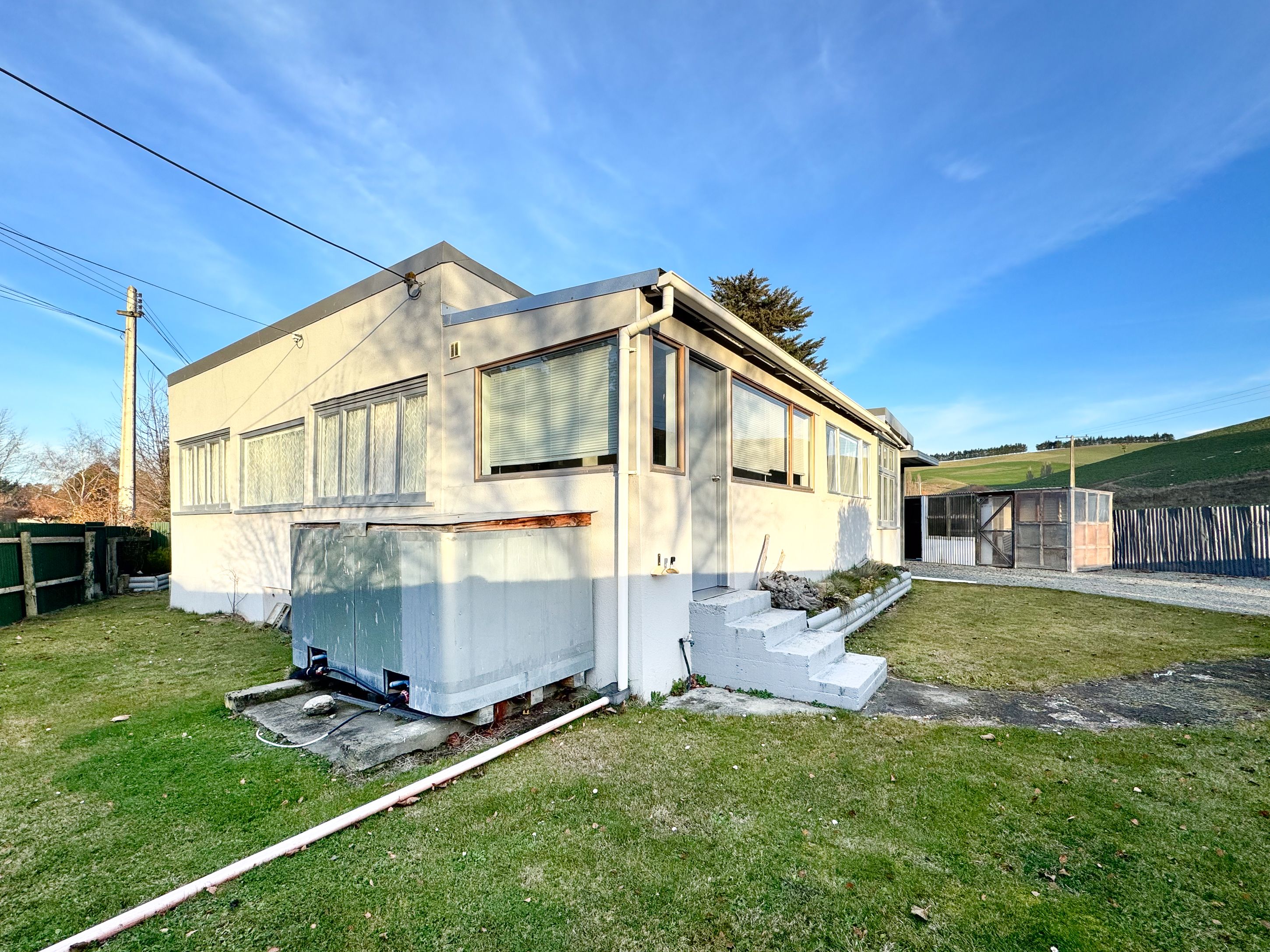 Hut 13/1538 Pareora River Road, Pareora, Timaru District