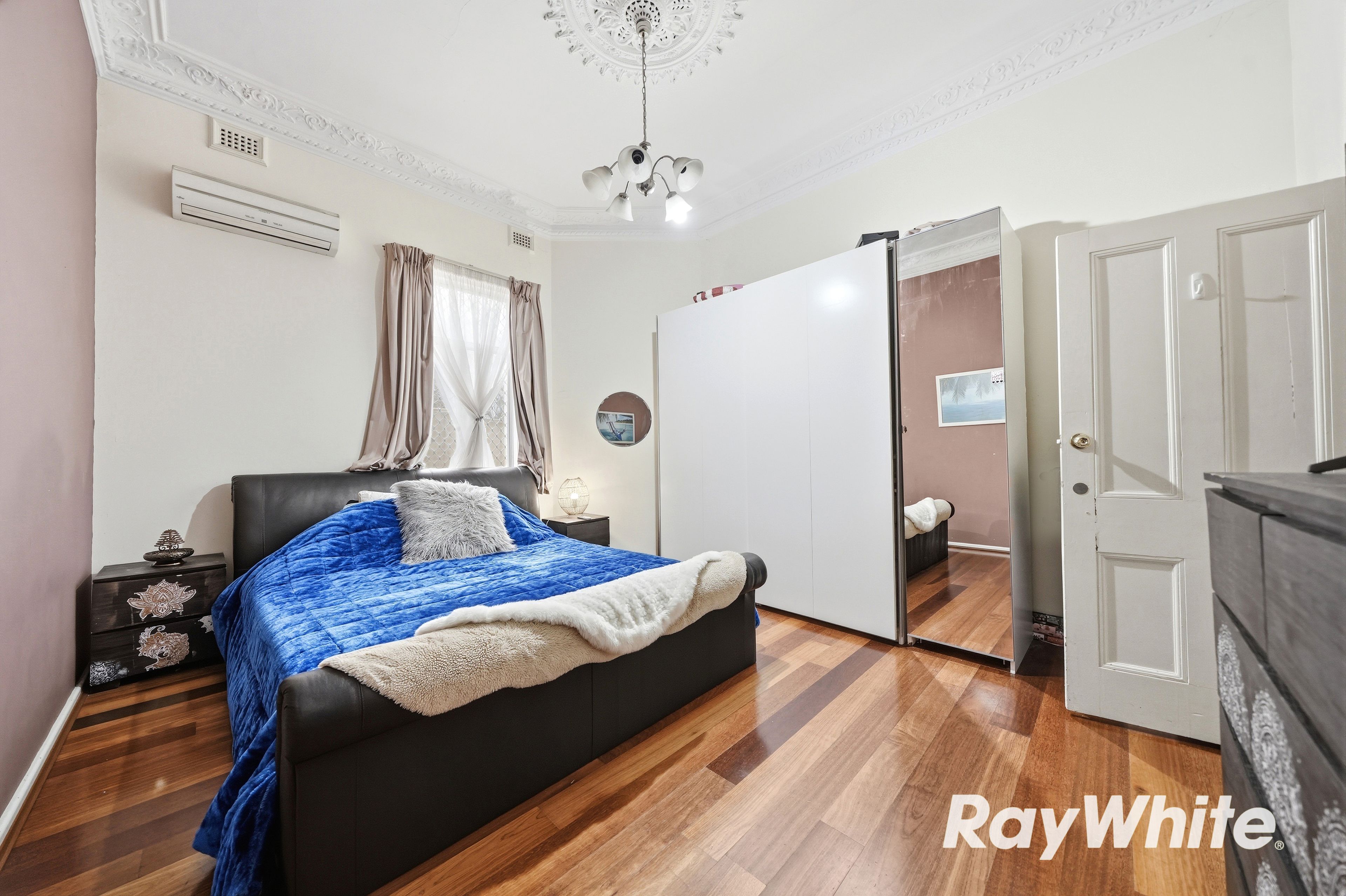 82 Lincoln Street — photo 8 of 24