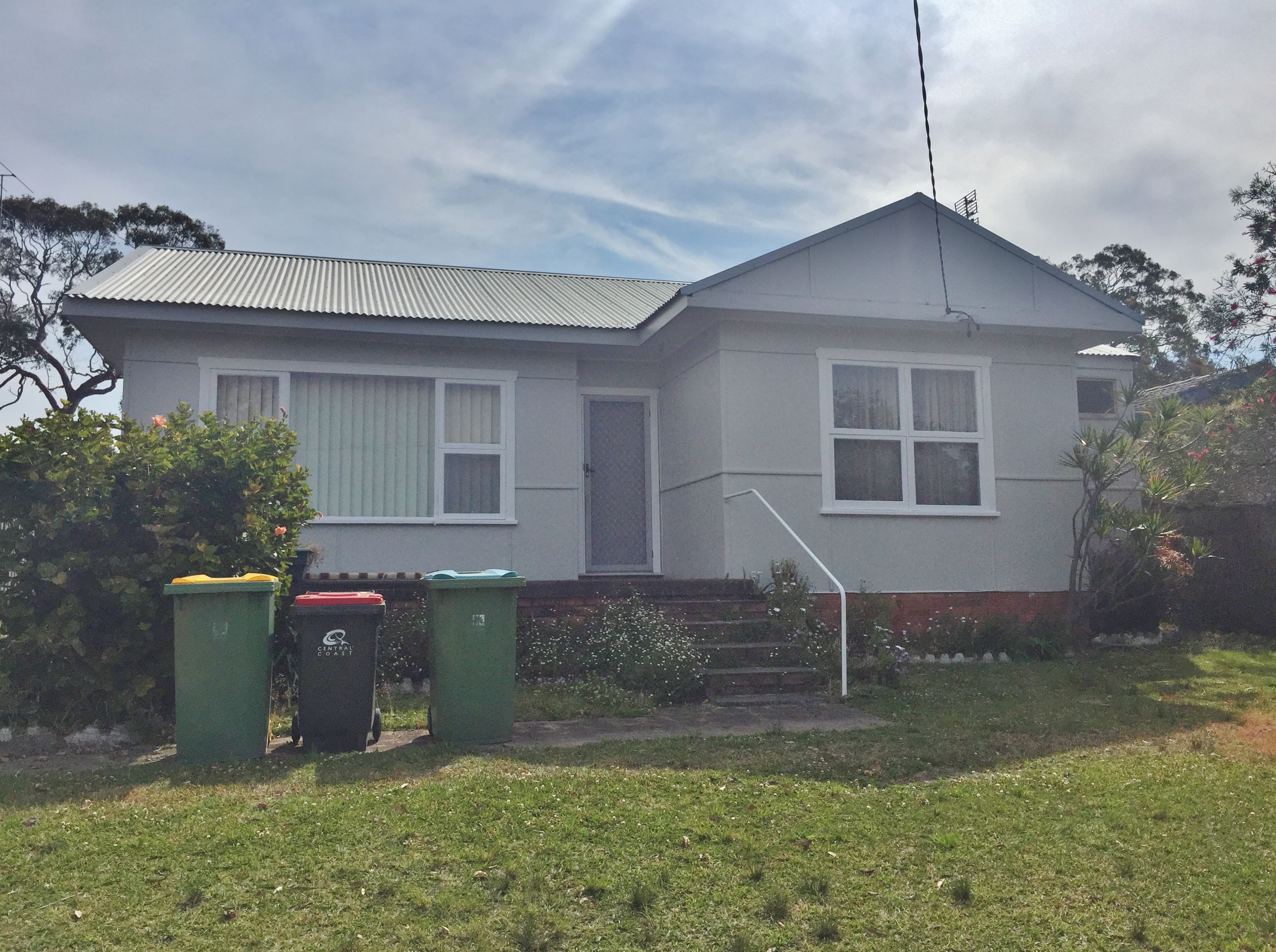 6 Huene Avenue, Budgewoi, NSW 2262
