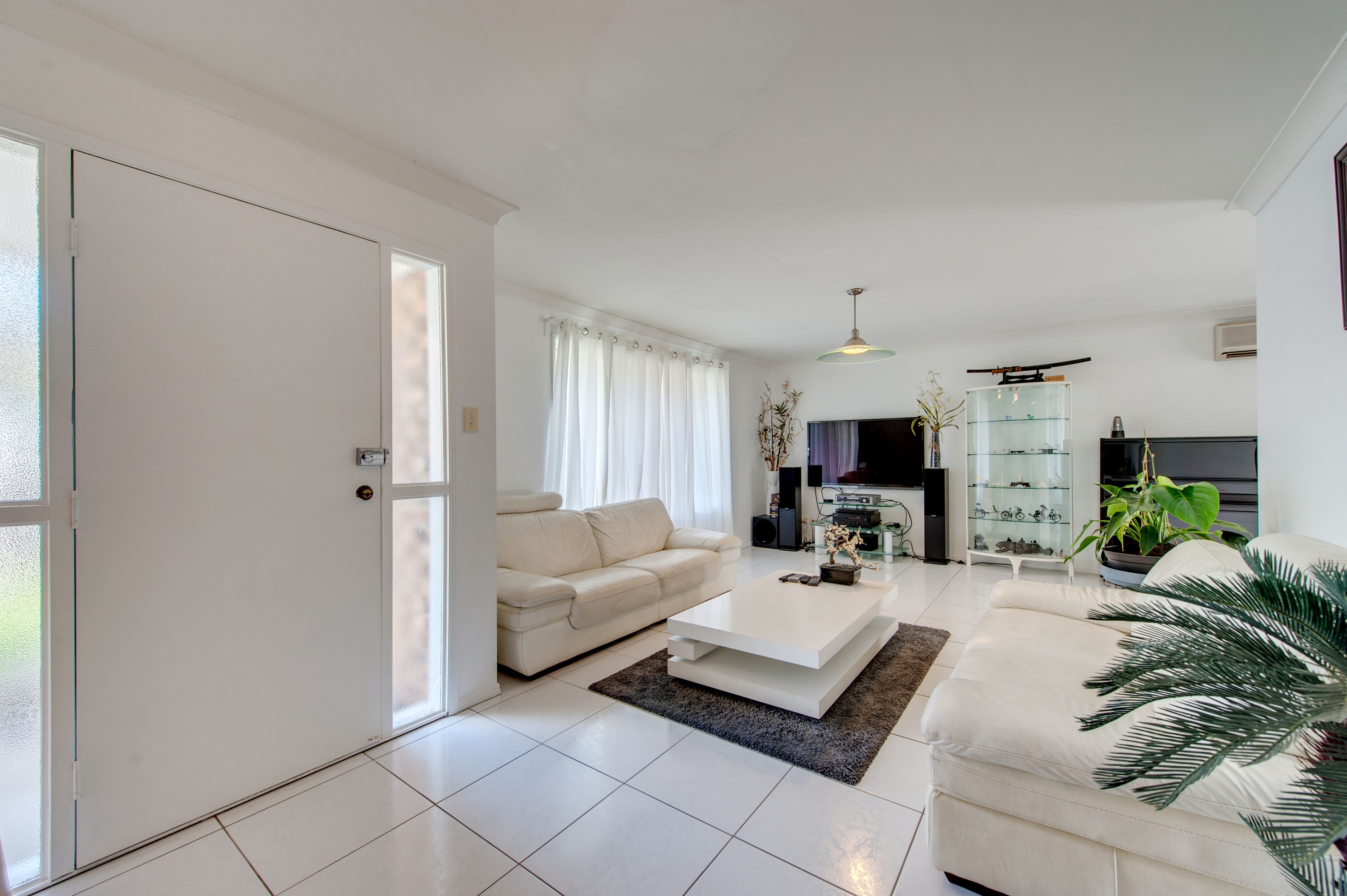 9 Crestwood Drive, Camira, QLD 4300