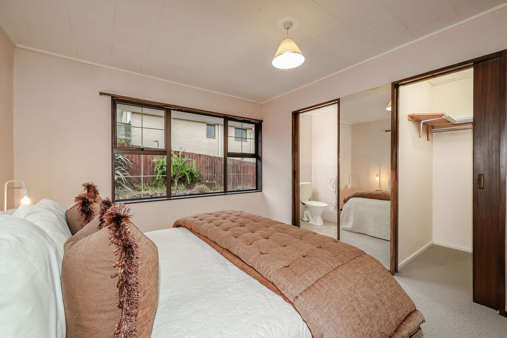 255 Helensburgh Road photo 10