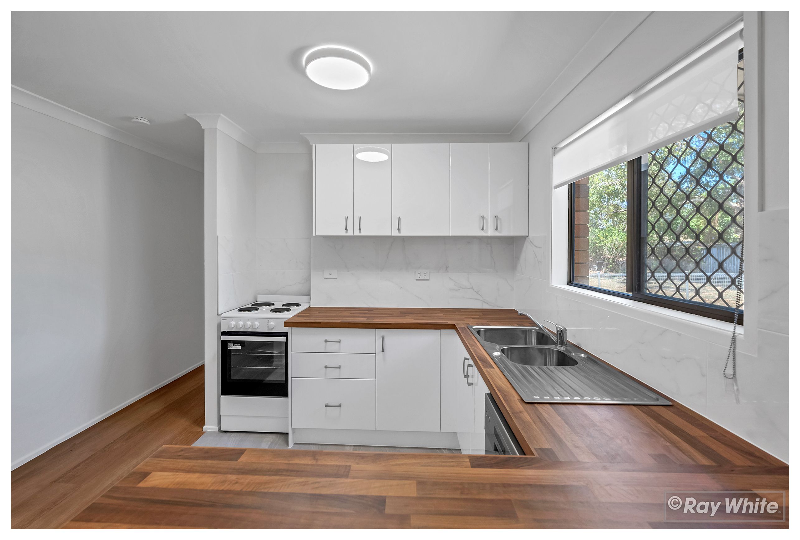 7 Capricorn Crescent, Norman Gardens, QLD 4701