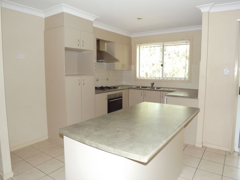 4 Leichhardt Street, Coomera, QLD 4209