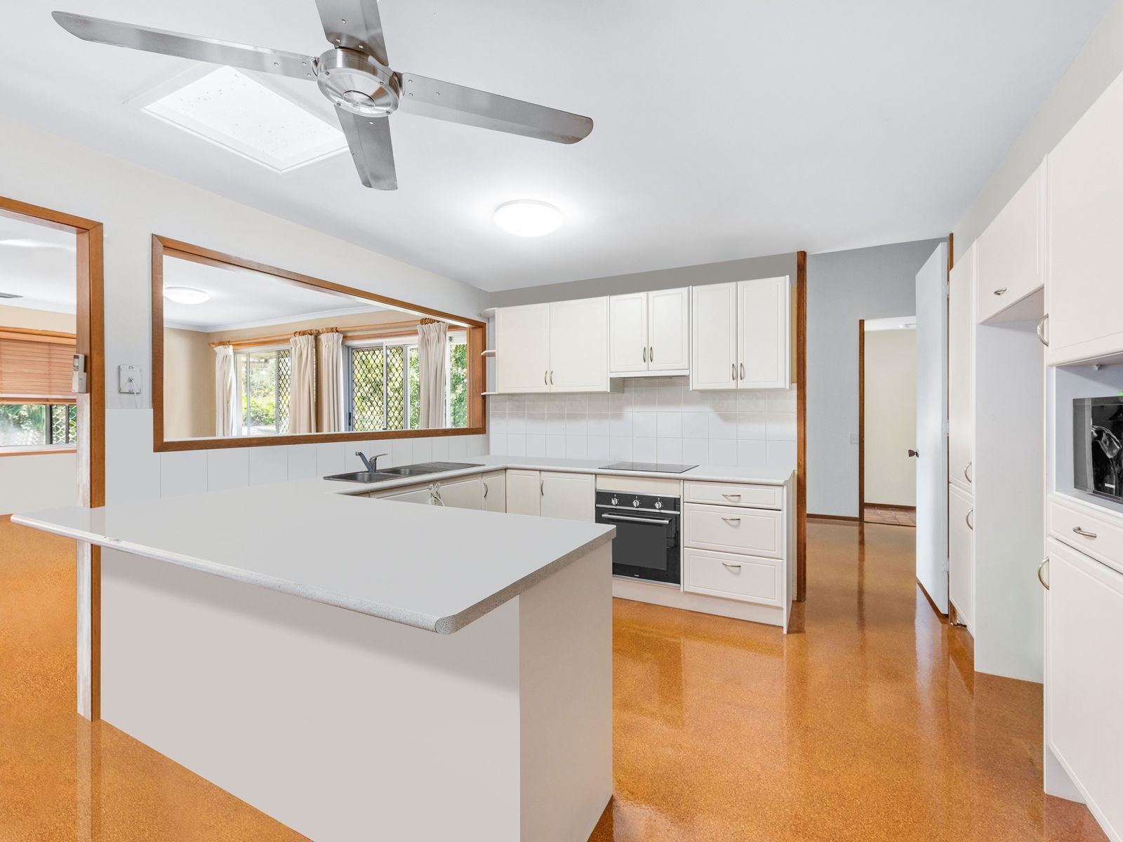 5 Sweetgum Street, Bellbowrie, QLD 4070