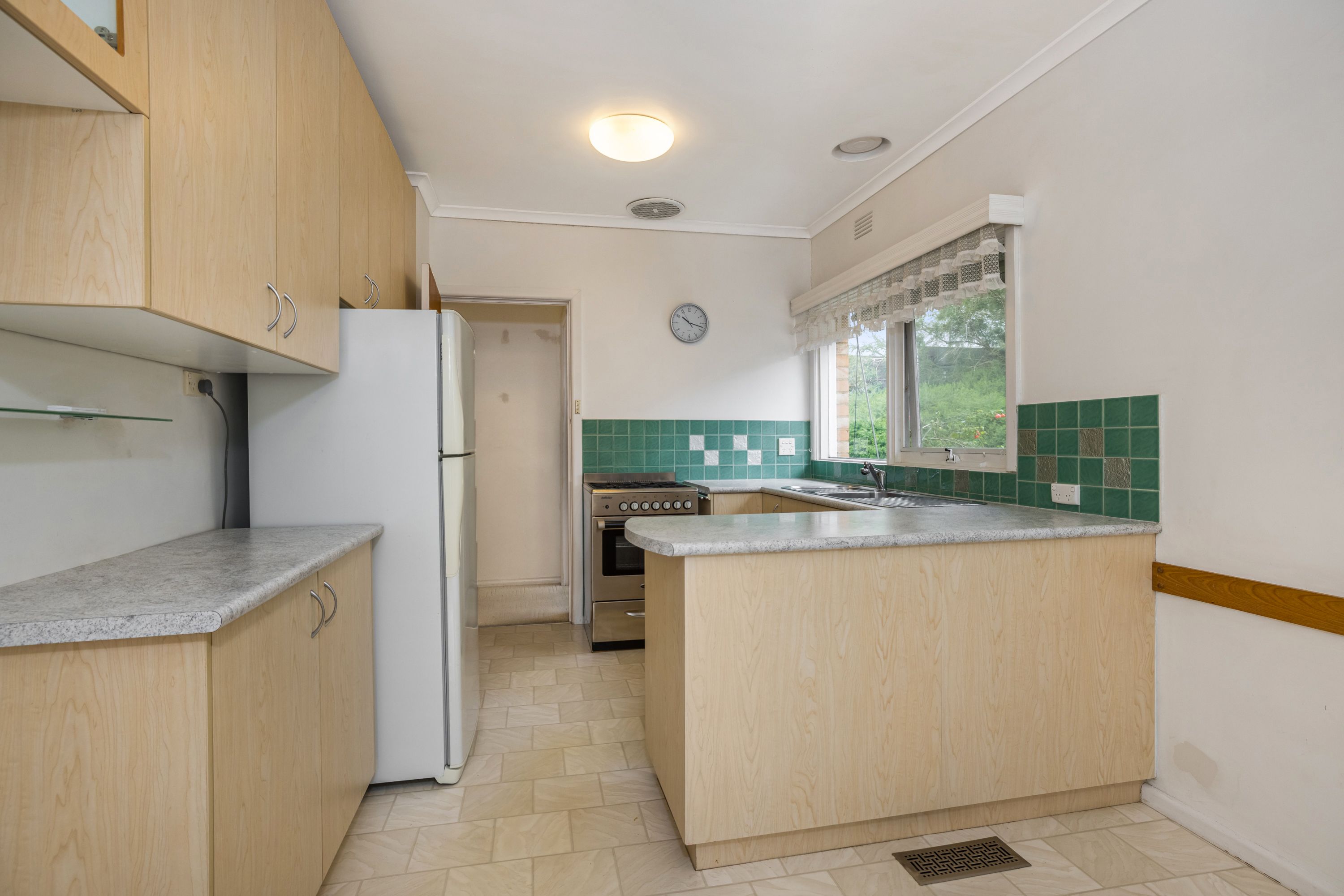 29 Lincoln Avenue, Mont Albert North, VIC 3129