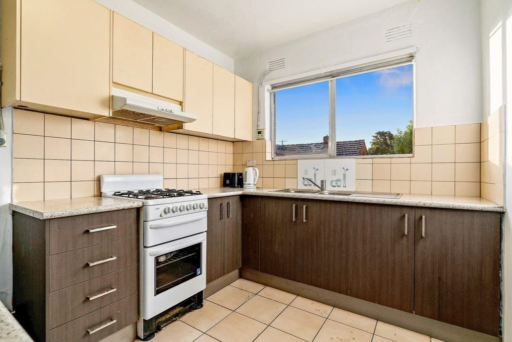 2/1927-1929 Dandenong Road, Clayton, VIC 3168