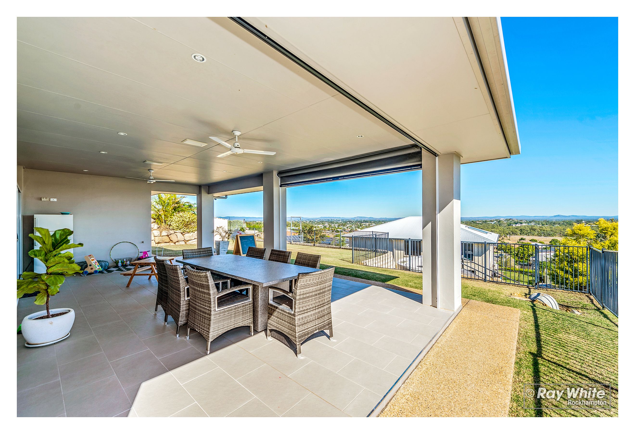 16 Skyline Drive, Norman Gardens, QLD 4701
