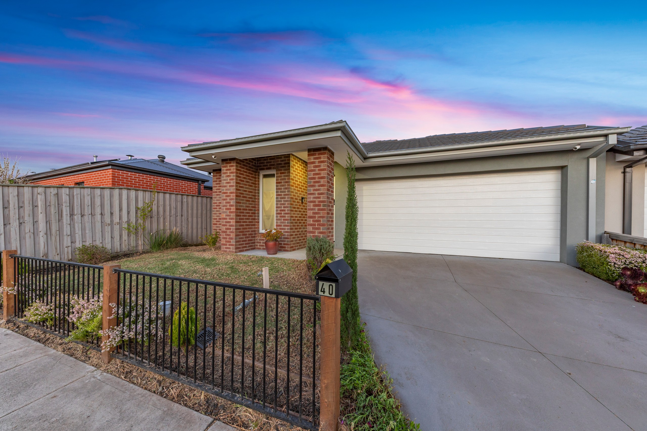 40 Hunt Way, Pakenham, VIC 3810