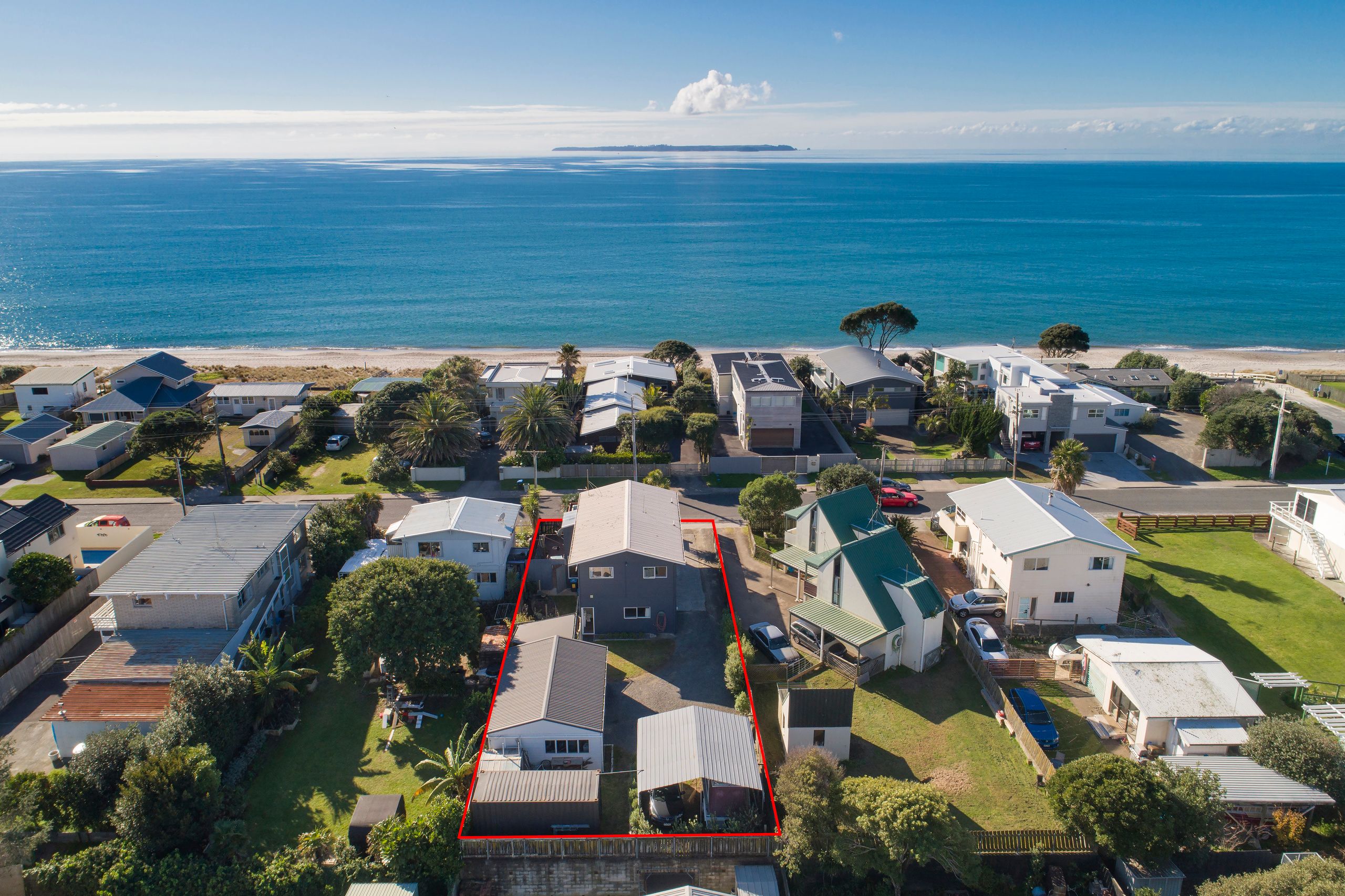 96 Karewa Parade, Papamoa, Bay of Plenty