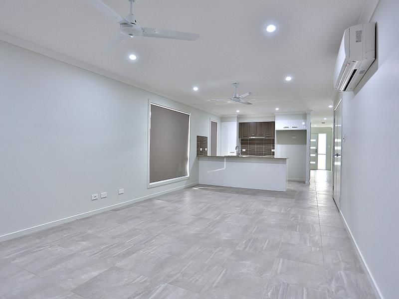 76 Cordeaux Crescent, Redbank Plains, QLD 4301