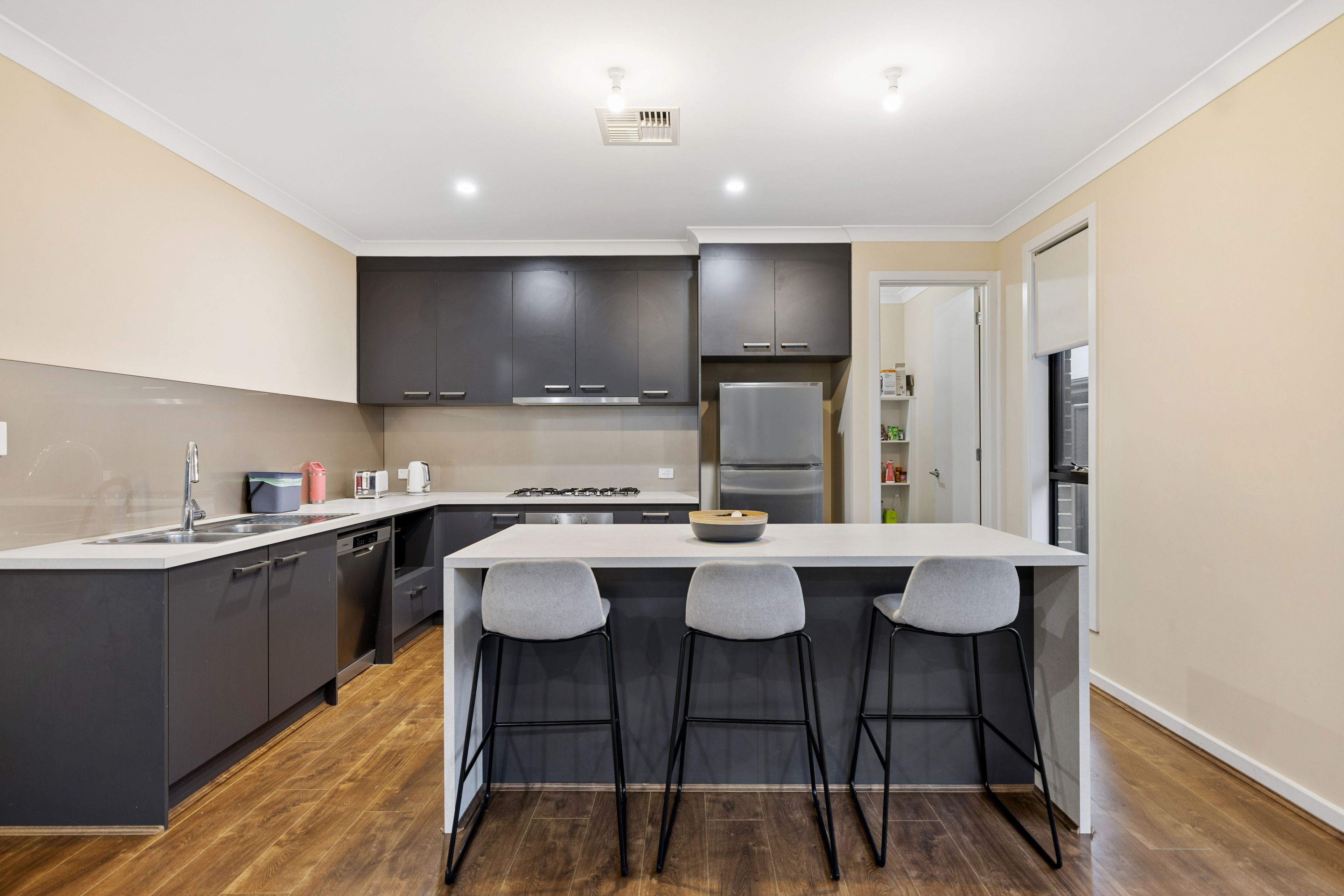 11 Craven Drive — photo 4 of 25