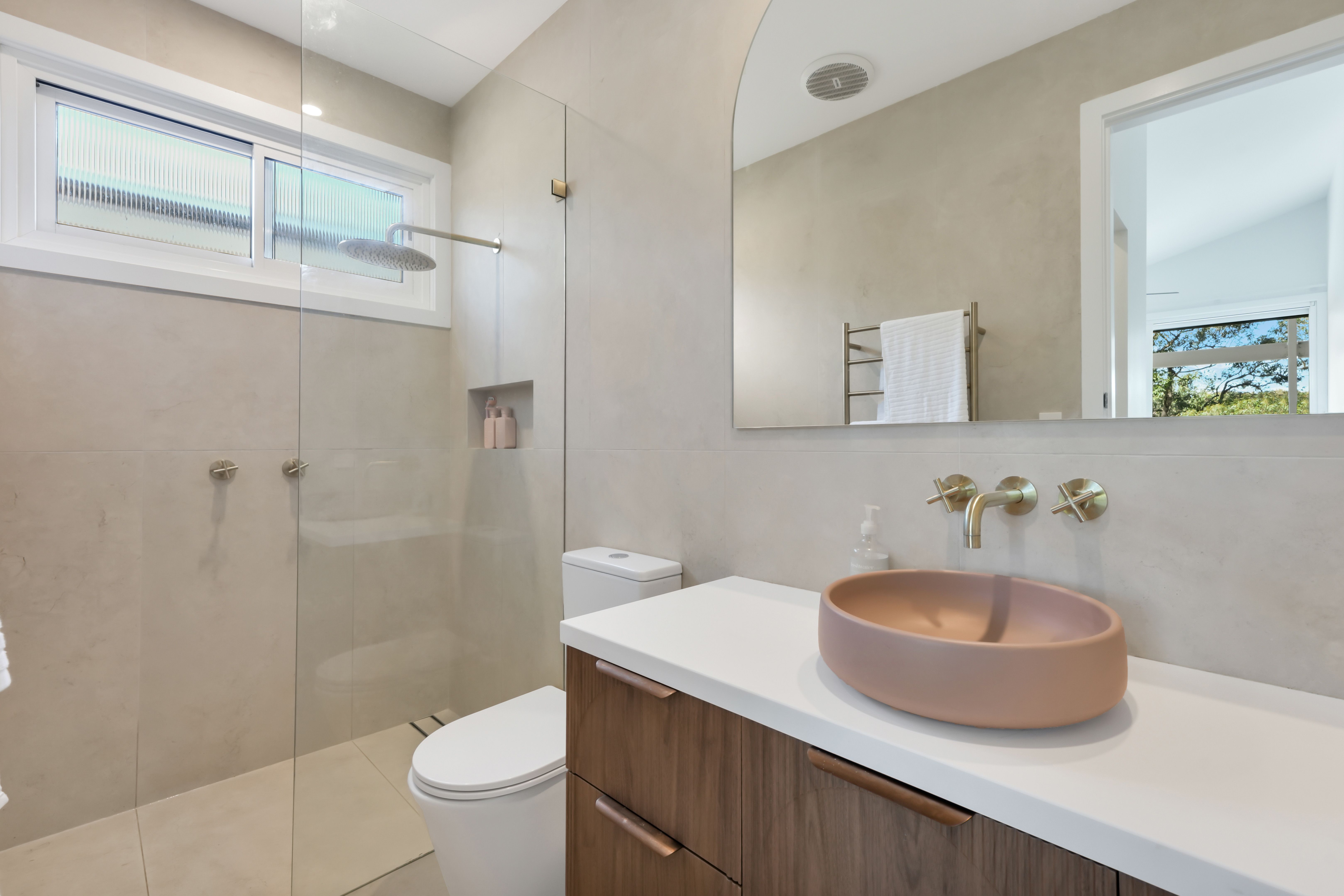 9 Shaw Street — photo 10 of 19