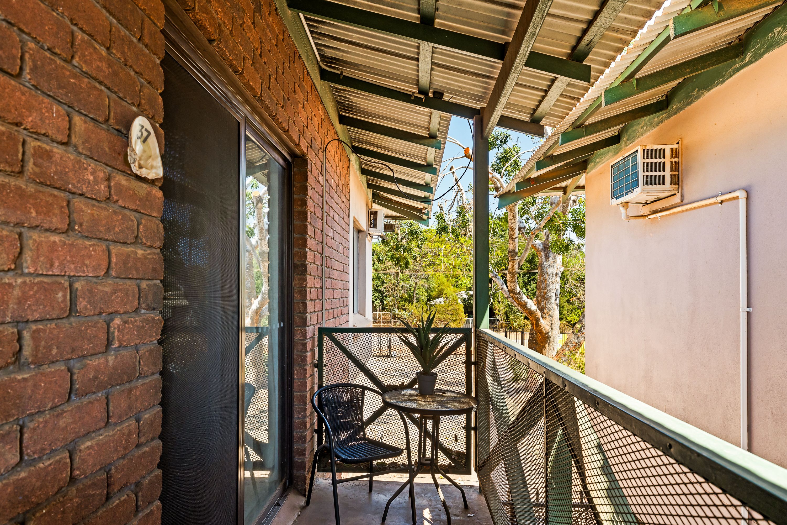 37/2 Milner Street — photo 10 of 16