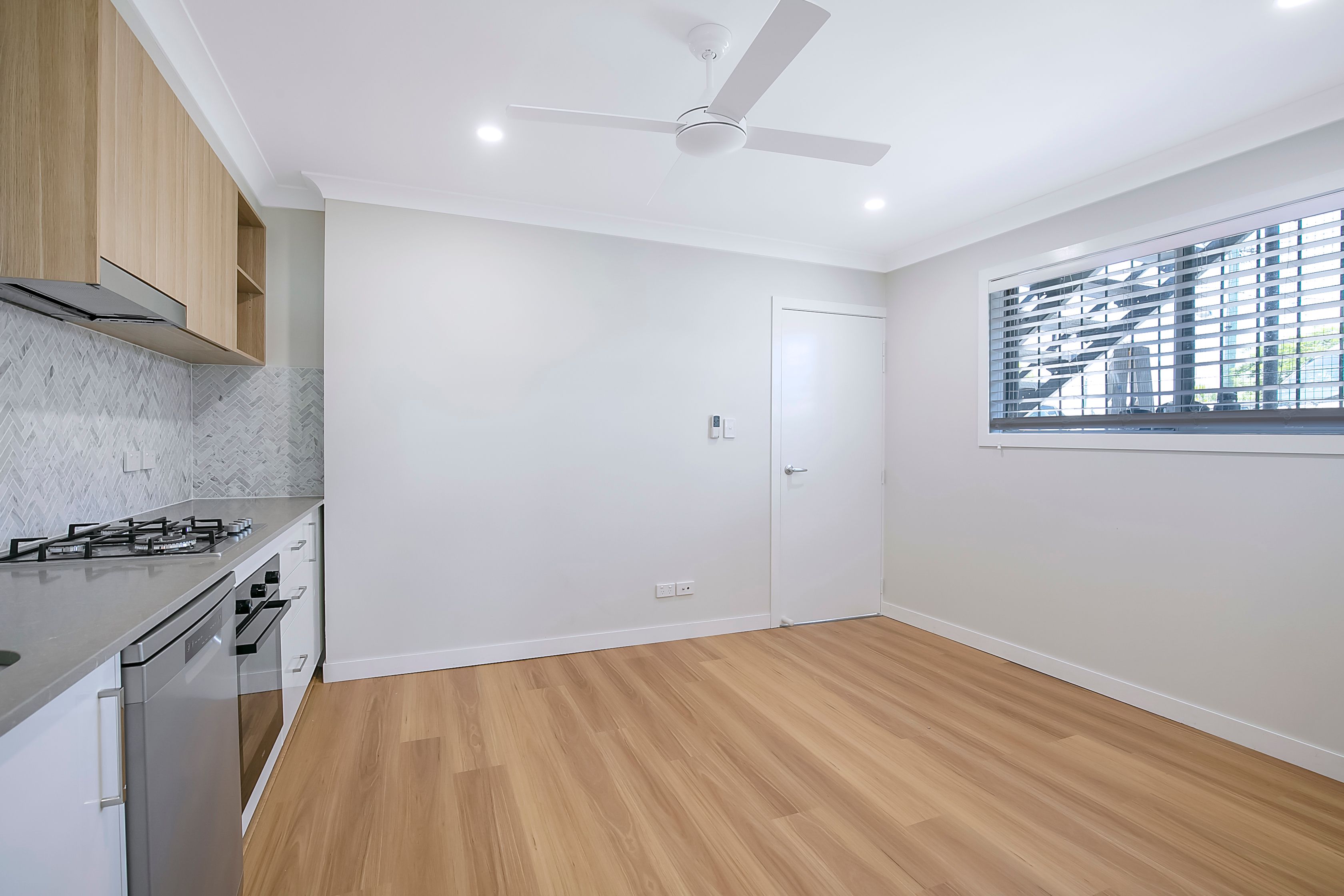 7/67 Hawthorne Street — photo 3 of 10