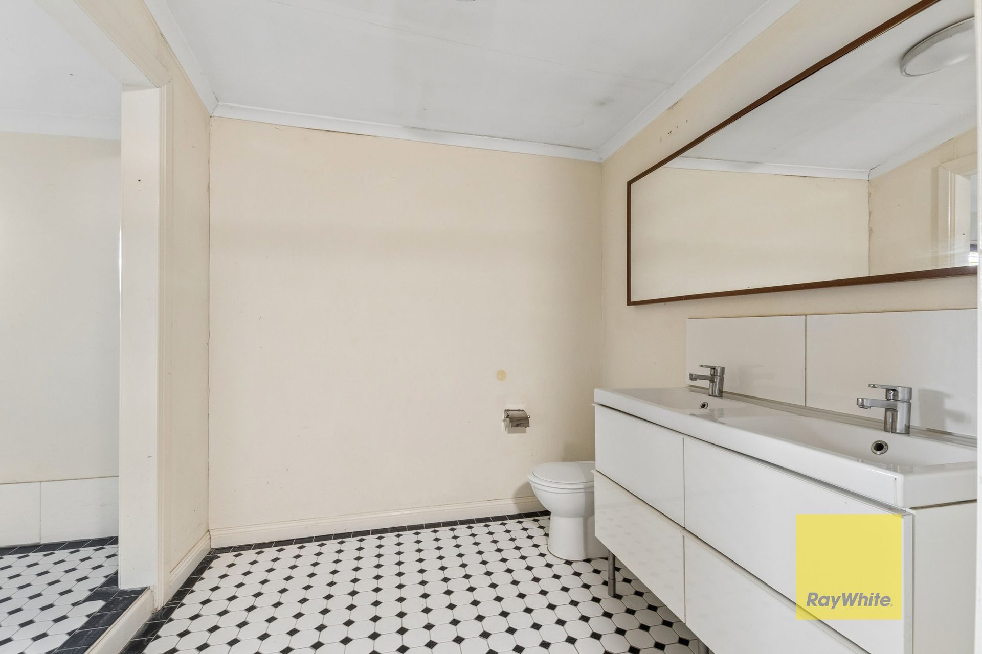 23 Jinda Road — photo 12 of 27