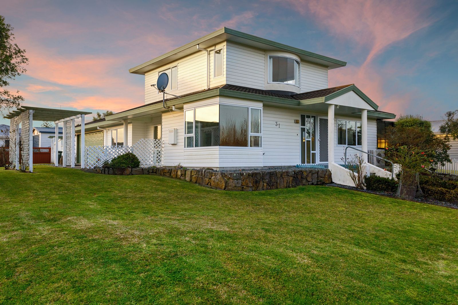 31 Ohiwa Parade, Ohope, Whakatane District