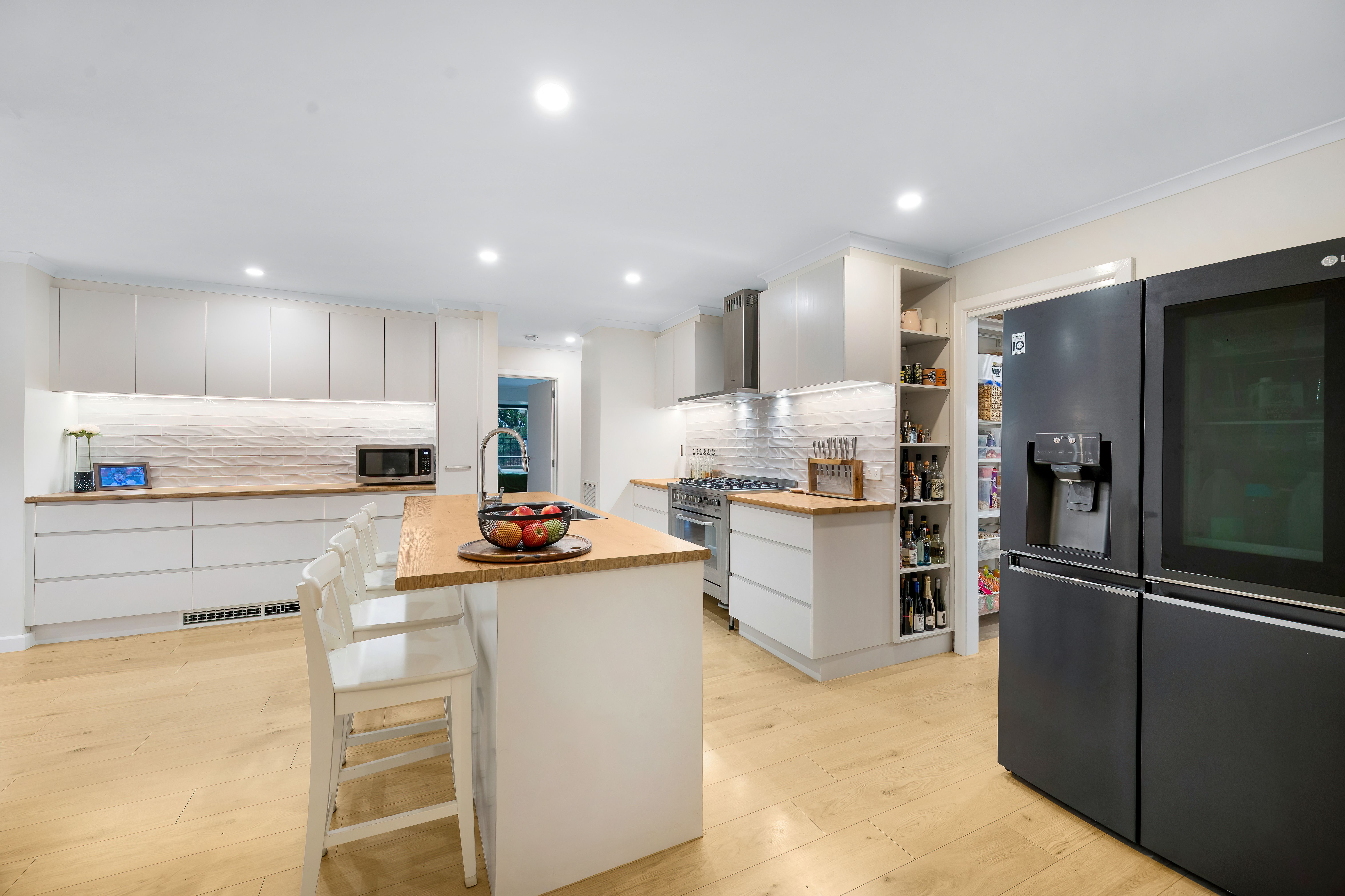 2 Clovelly Avenue — photo from Ray White Rosebud
