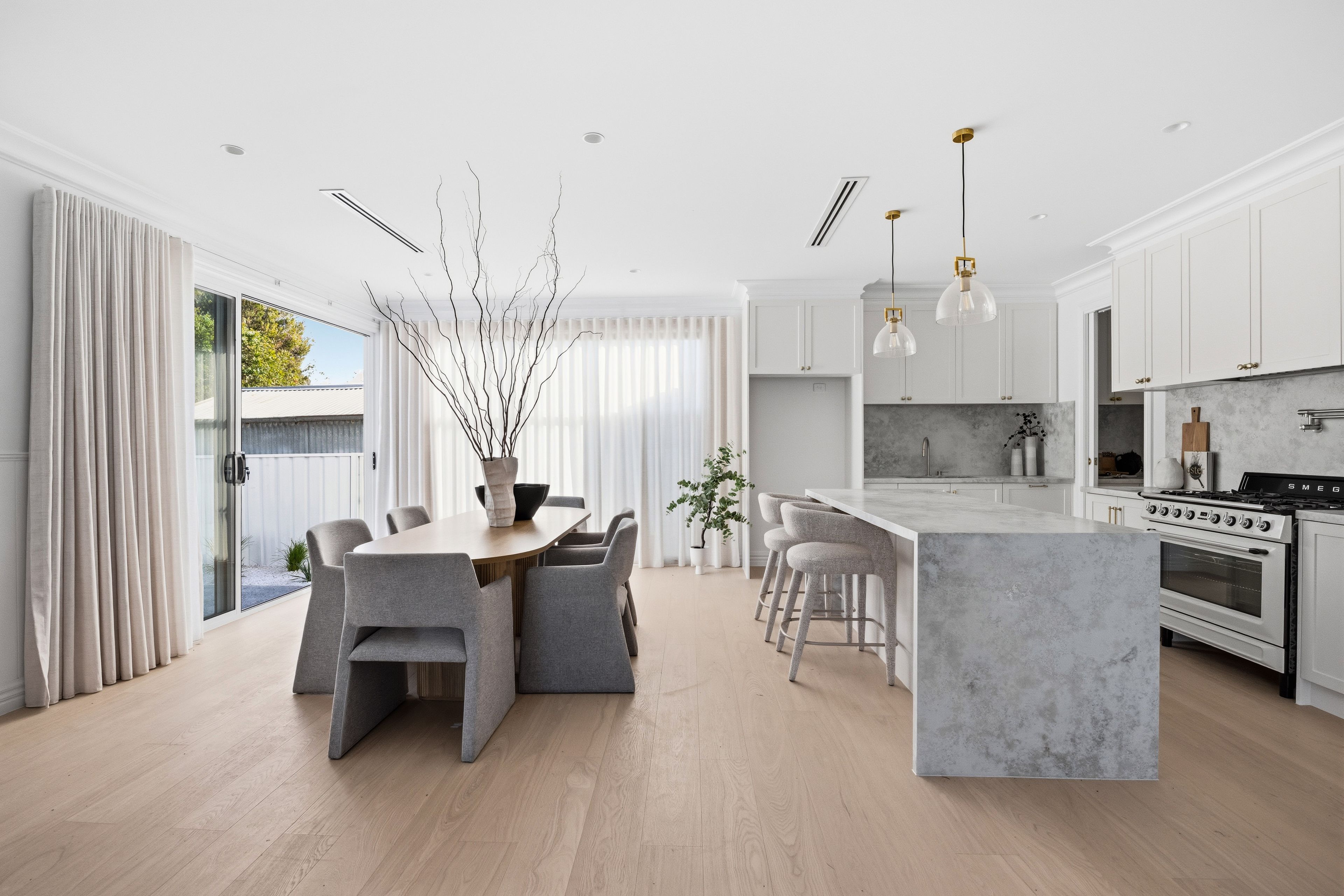 16 Willett Avenue — photo 8 of 25