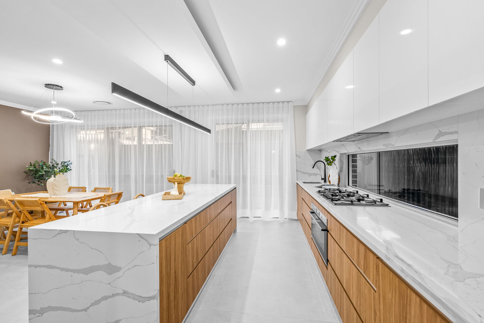 441 Abell Road (Melonba) — photo 4 of 19