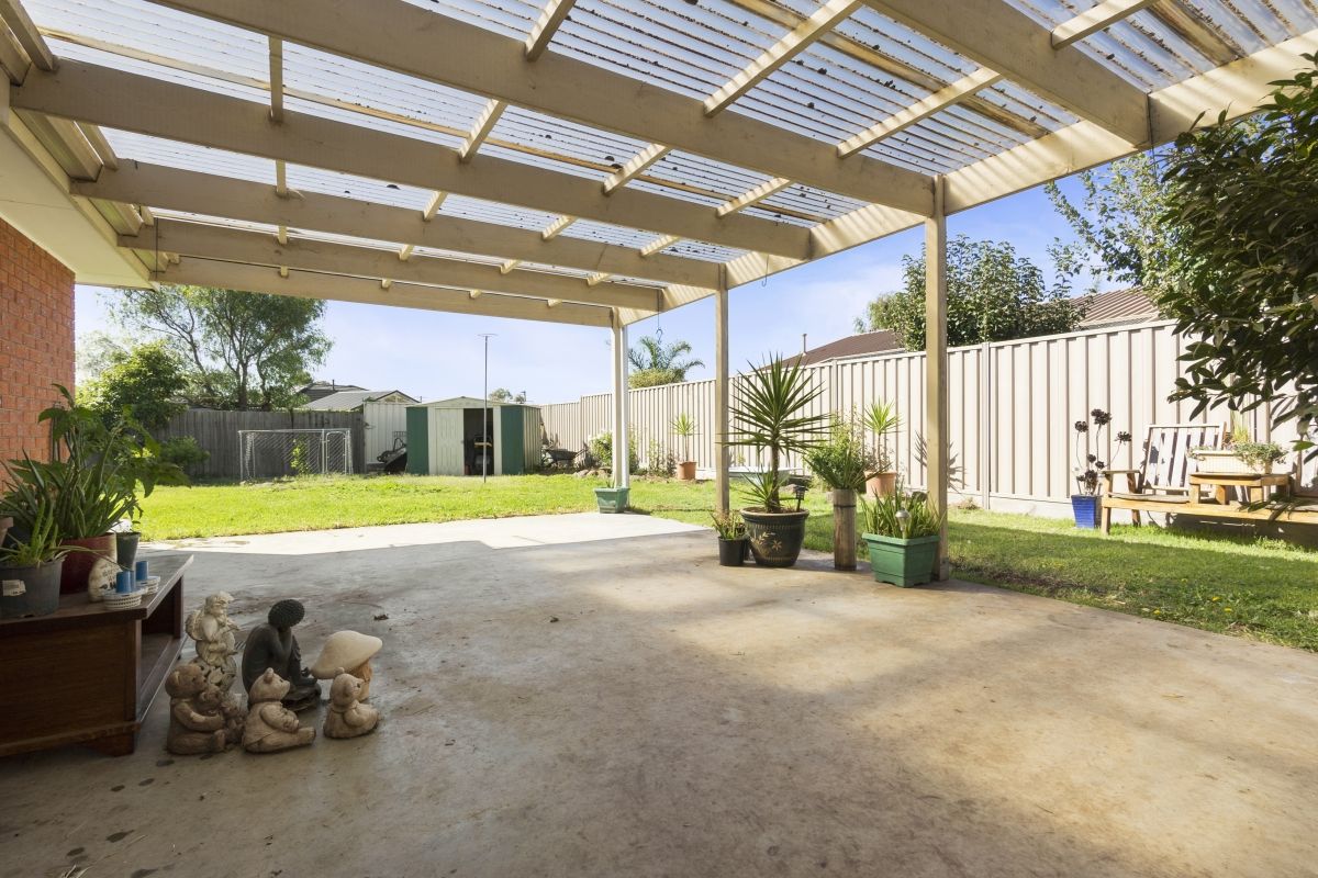 8 Bartlett Crescent, Hoppers Crossing, VIC 3029