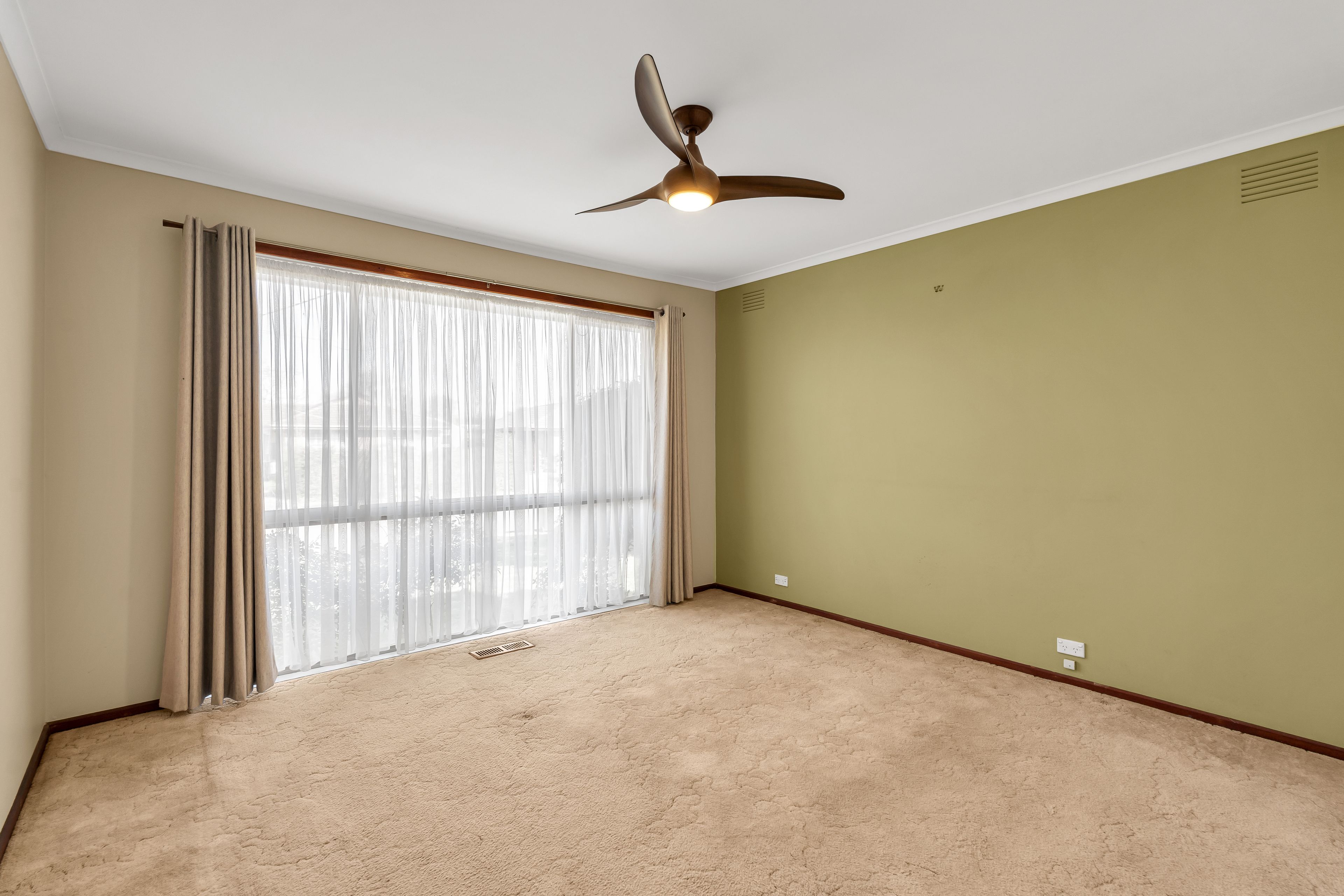 14 Wimmera Court — photo 6 of 10