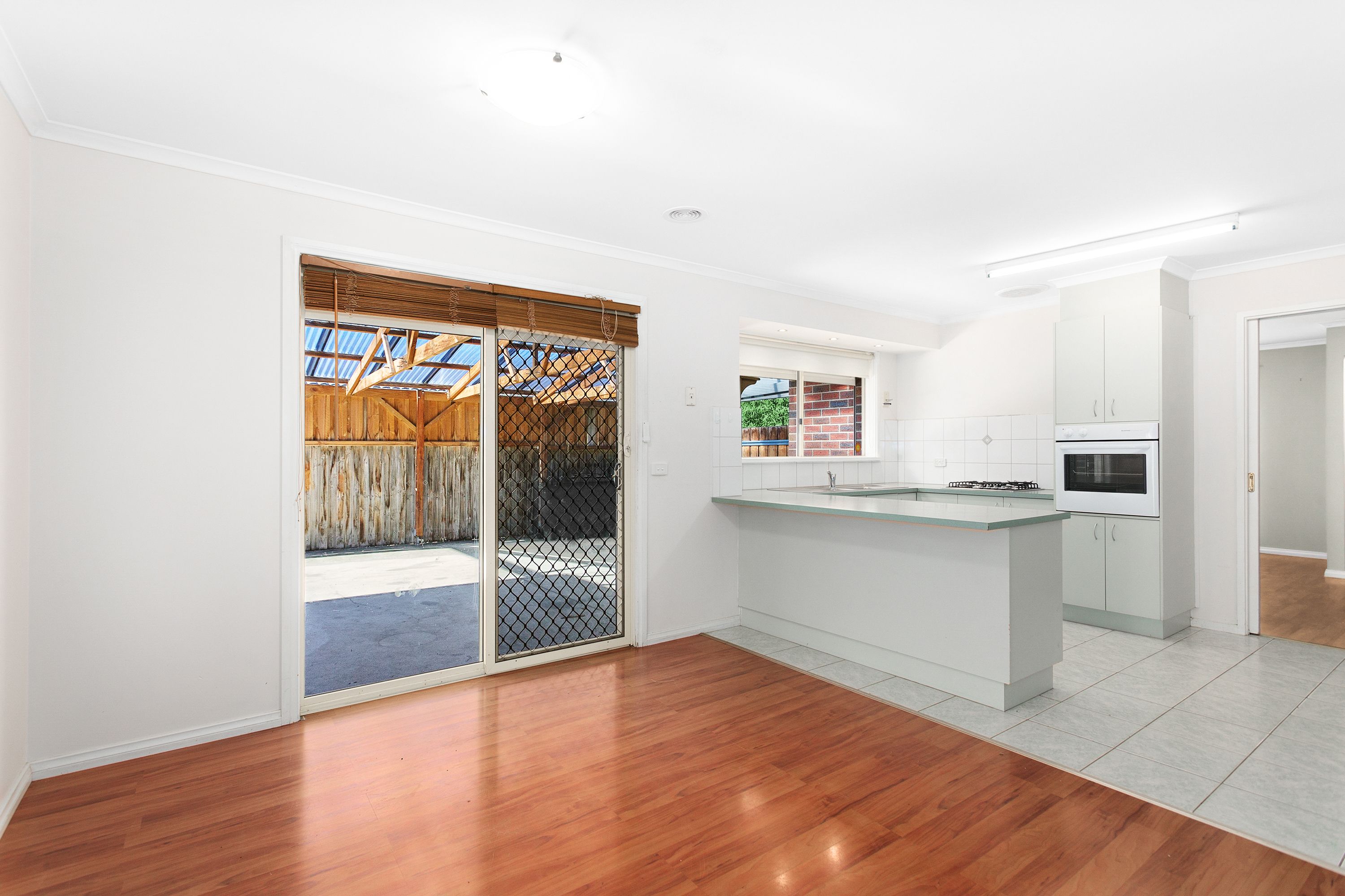 8 Claire Close — photo 12 of 27