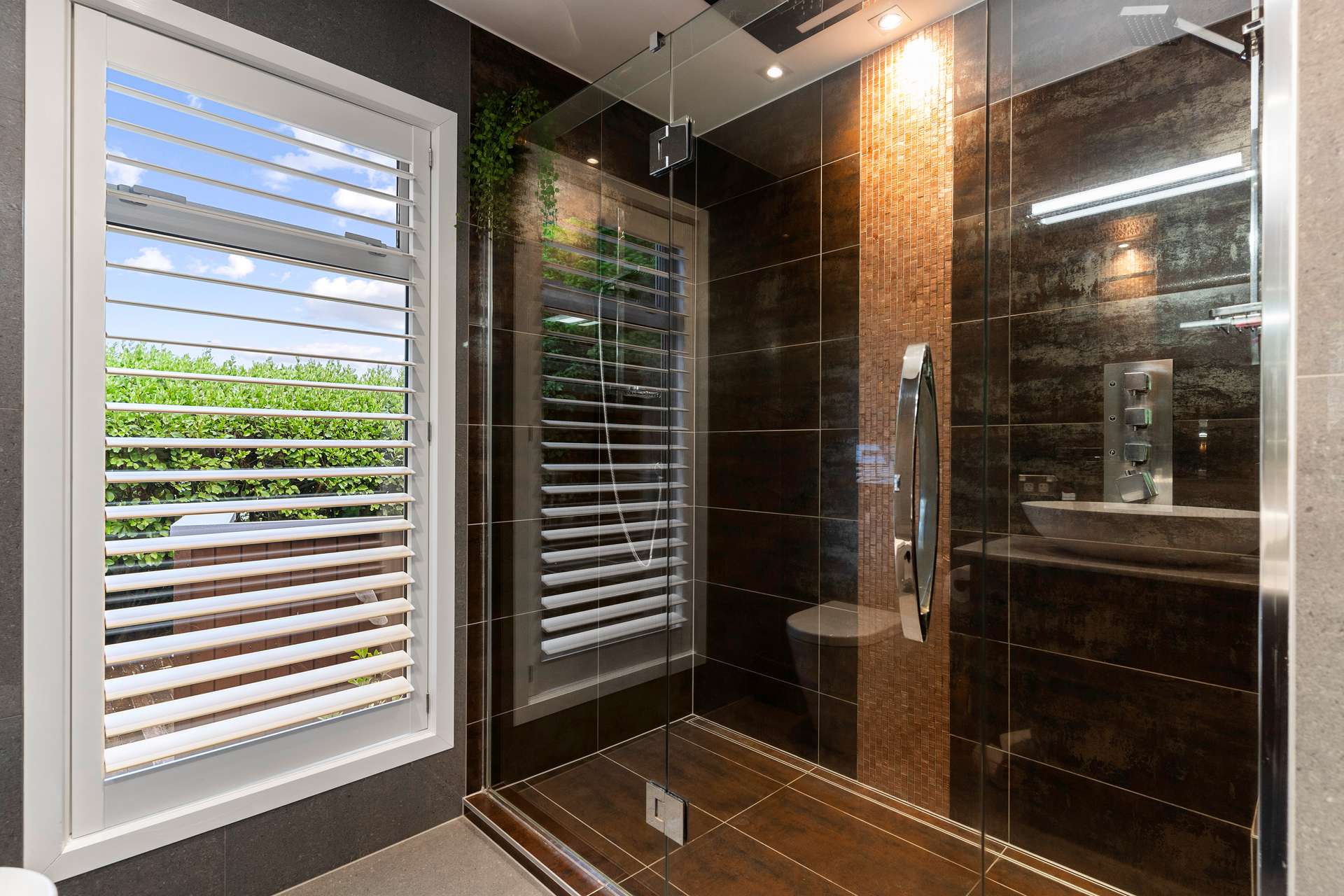 13 Sadgrove Terrace photo 27