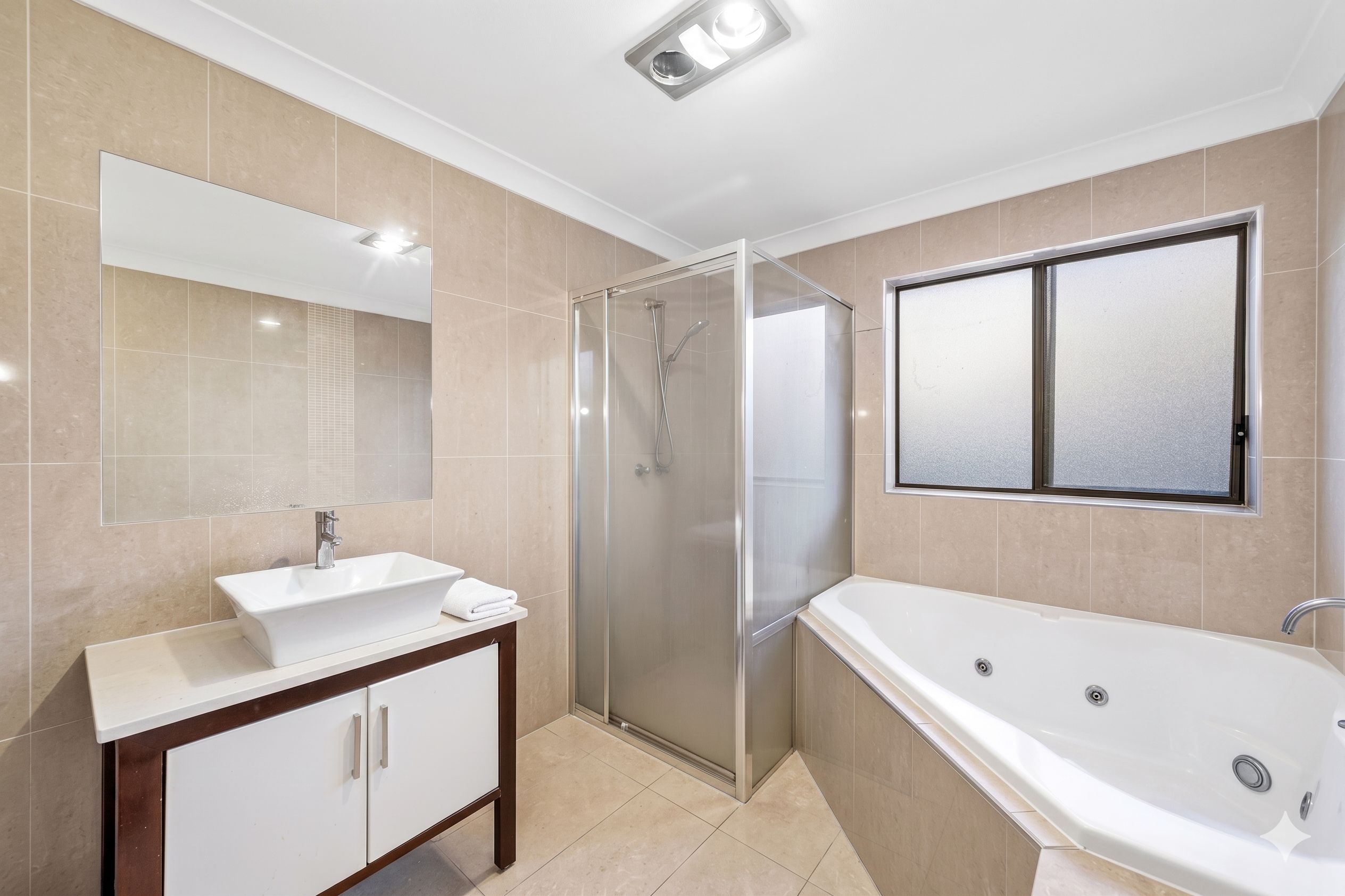 10 Gough Avenue — photo 10 of 14